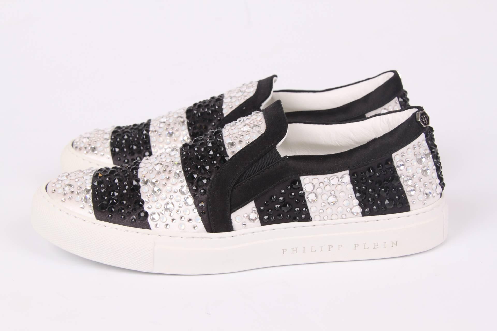 Gray Philipp Plein Slip-On Sneakers Crystal - silver & black