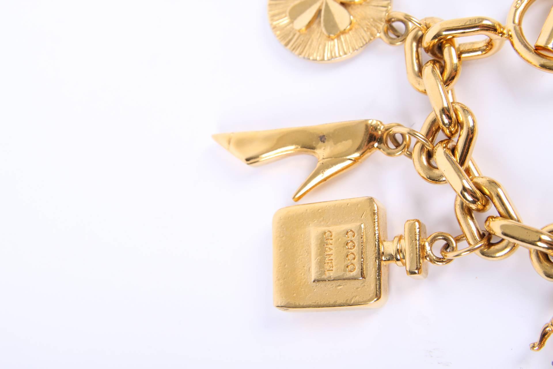 Women's or Men's Chanel XL Iconic Charms Chain Bracelet Vintage - gold