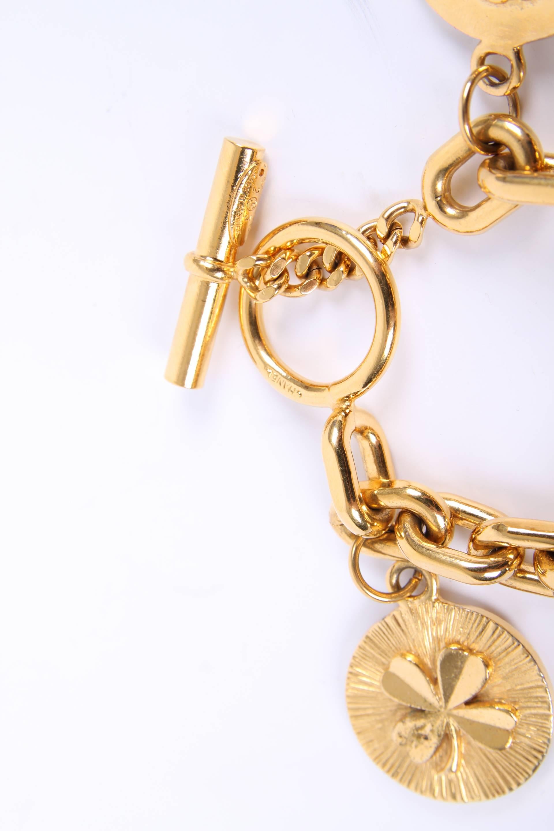 Chanel XL Iconic Charms Chain Bracelet Vintage - gold 2