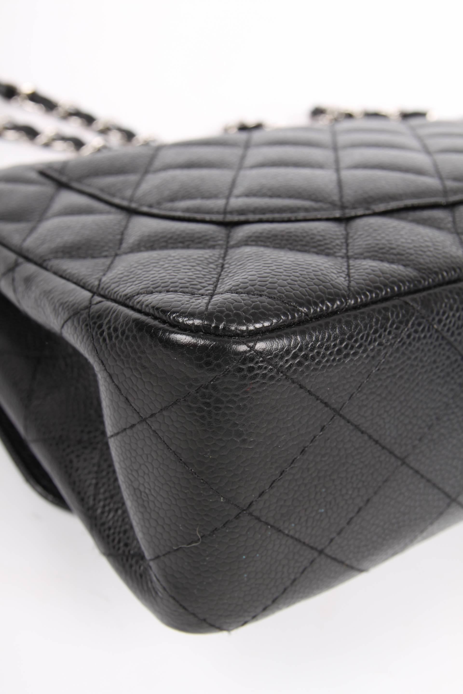 Chanel 2.55 Timeless Jumbo Single Flap Bag - black caviar leather/silver In Good Condition In Baarn, NL