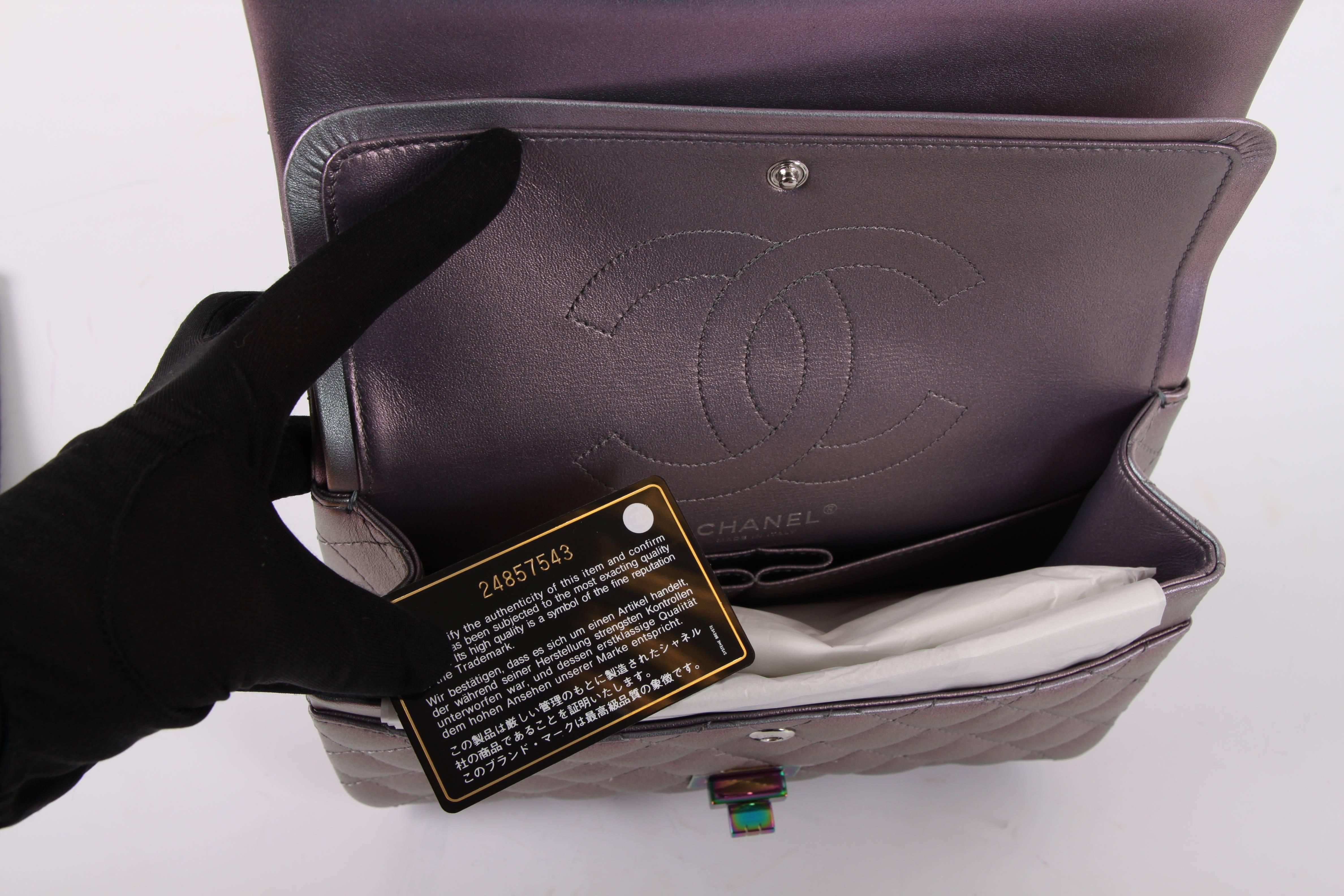   Chanel Medium 2.55 Reissue Double Flap Bag - Lilac Iridescent Mermaid    In New Condition In Baarn, NL