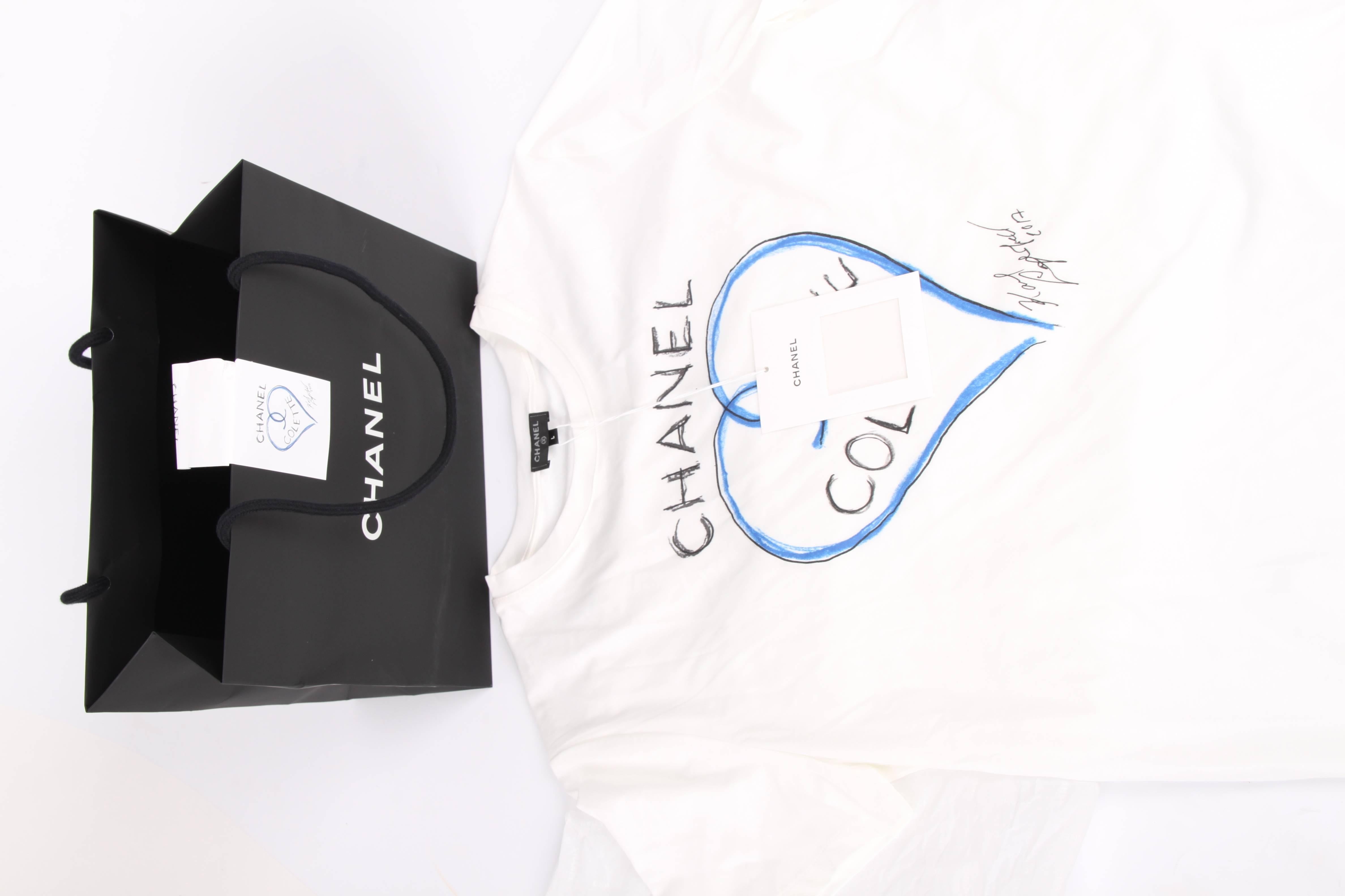 This one is very special! Limited edition and a true collector's item!

A t-shirt specially designed to celebrate the cooperation between Karl Lagerfeld and concept store Colette. This very special and loyal cooperation is unfortunately coming to an