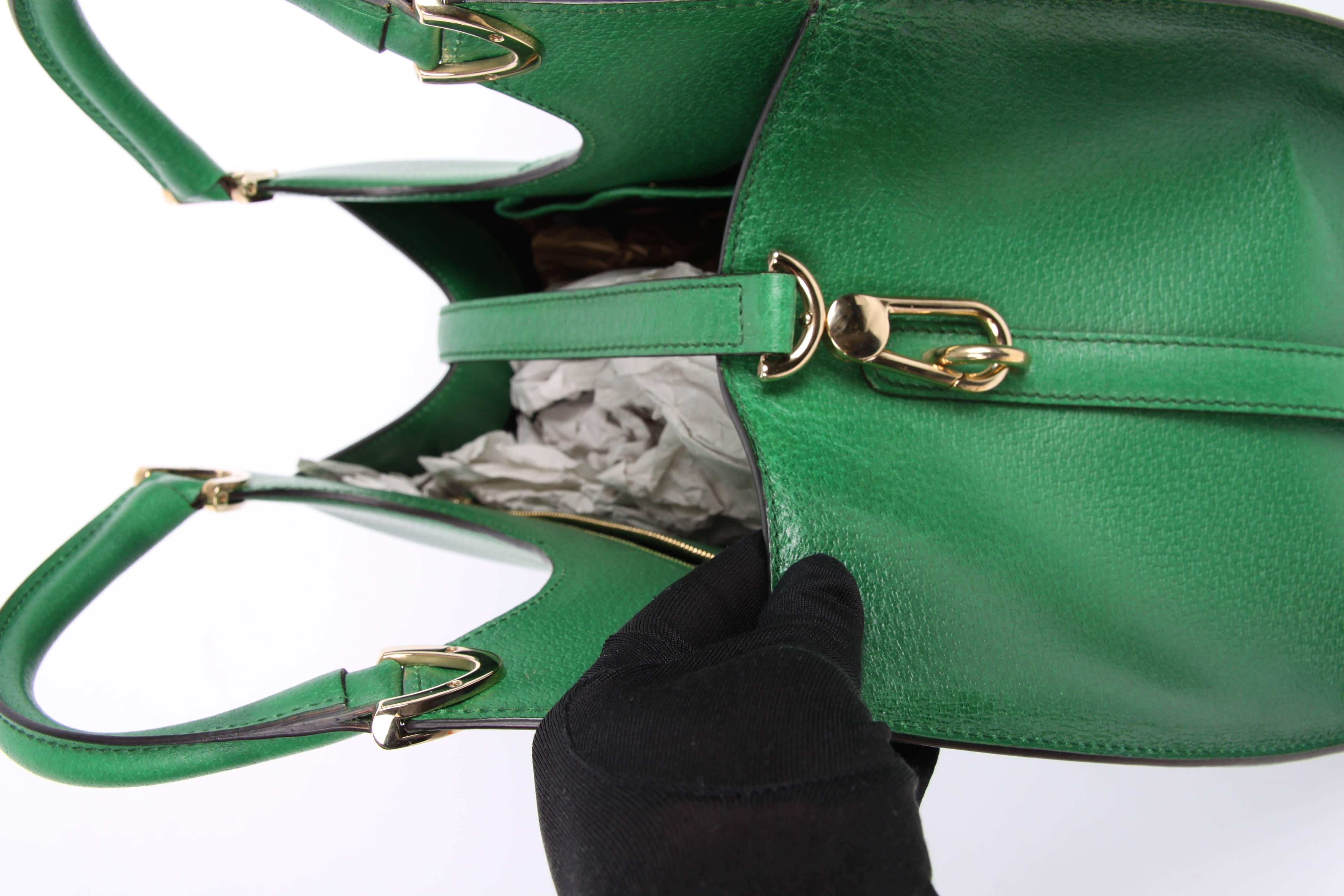   Gucci Stirrup Top Handle Bag - green   Gucci Stirrup Top Handle Bag - green    2