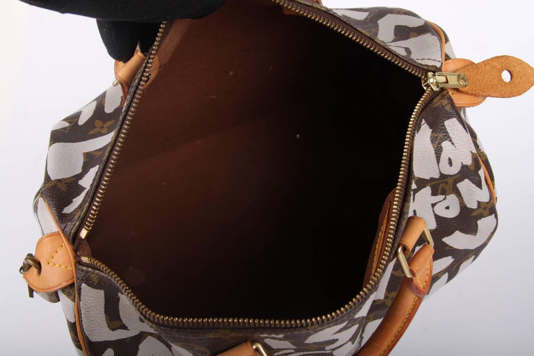 Louis Vuitton Toiletry Bag - 17 For Sale on 1stDibs