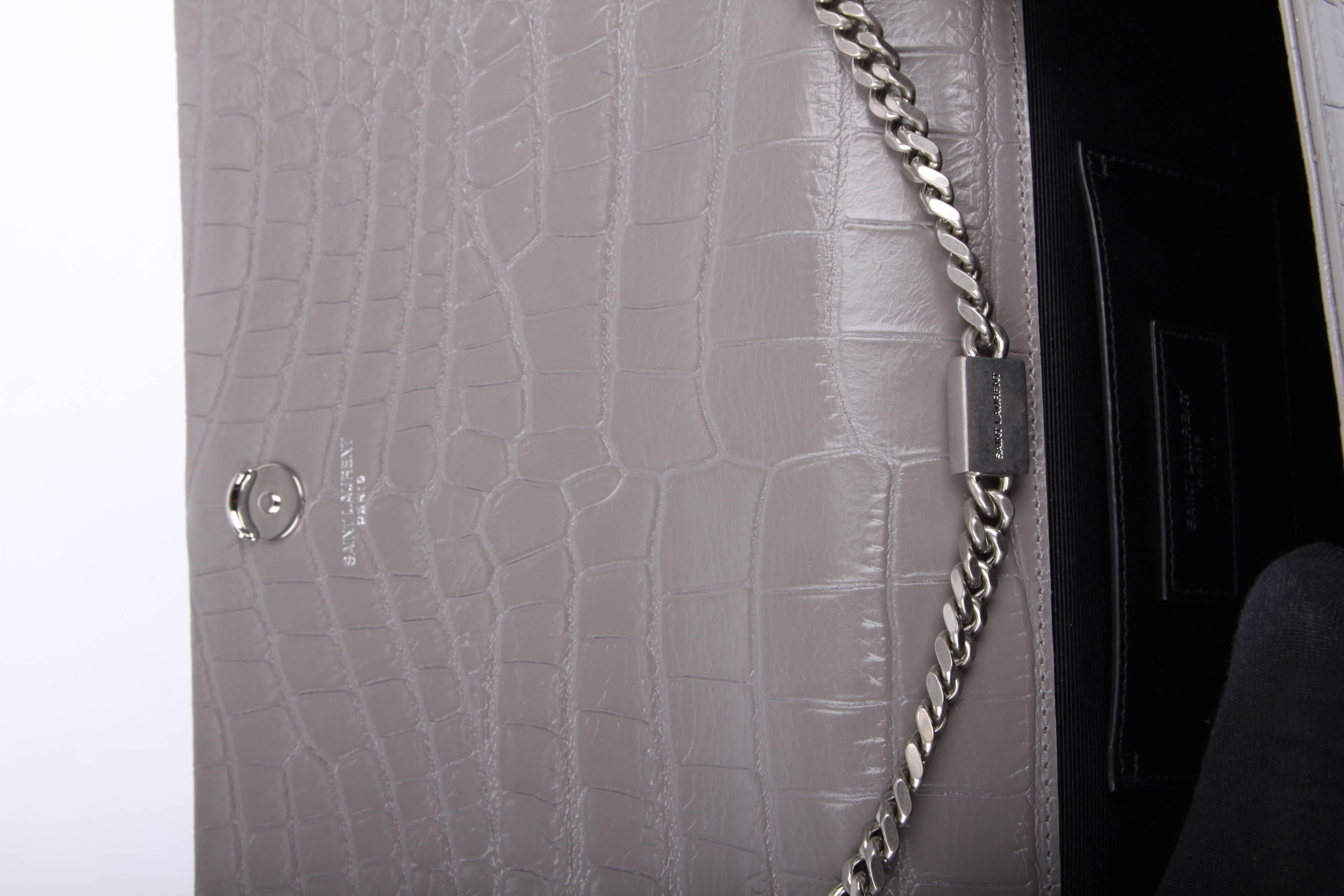 Yves Saint Laurent YSL Monogram Kate Medium Shoulder Bag - taupe In Excellent Condition In Baarn, NL