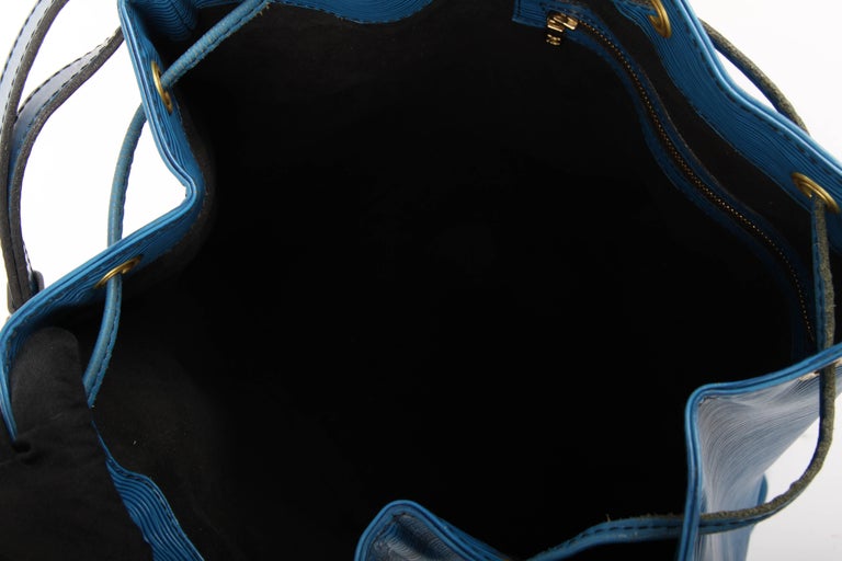 Louis Vuitton Epi Leather Noe Drawstring Shoulder Bag - blue at 1stDibs