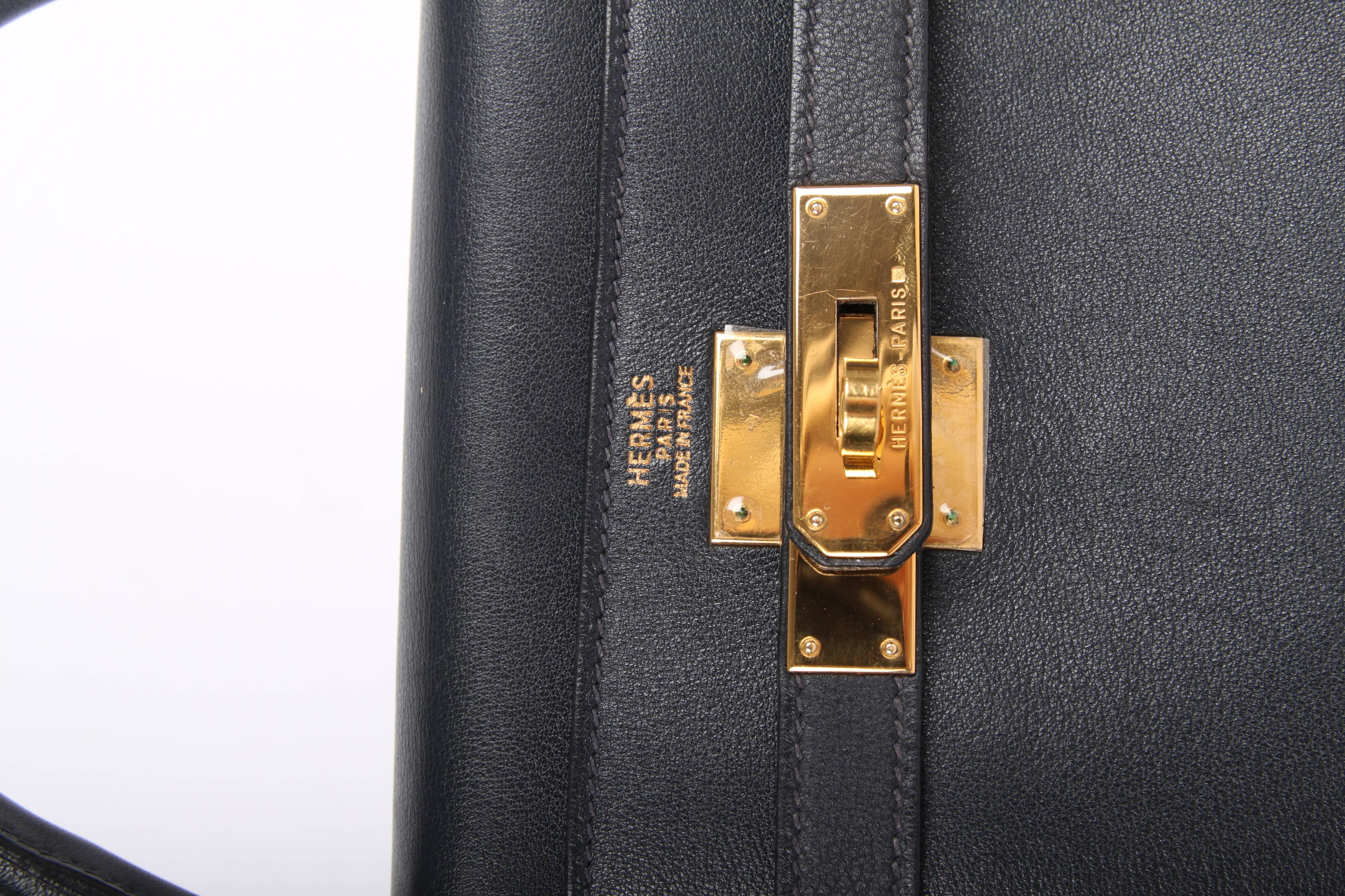 Hermès Kelly Bag 32 Swift Leather - dark blue In Good Condition In Baarn, NL