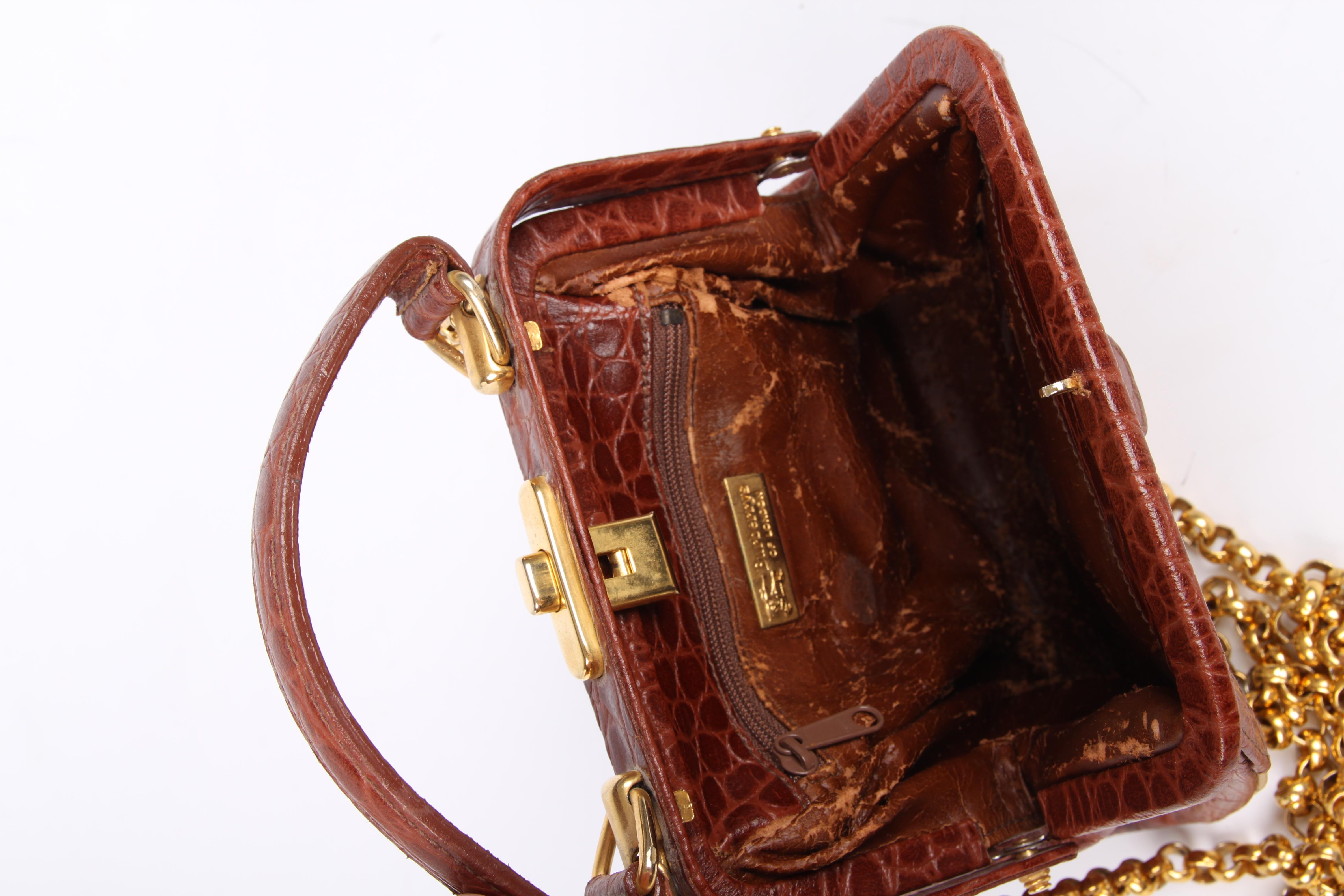 Burberry Vintage Canvas & Leather Shoulder/Crossbody Bag - brown For Sale 4