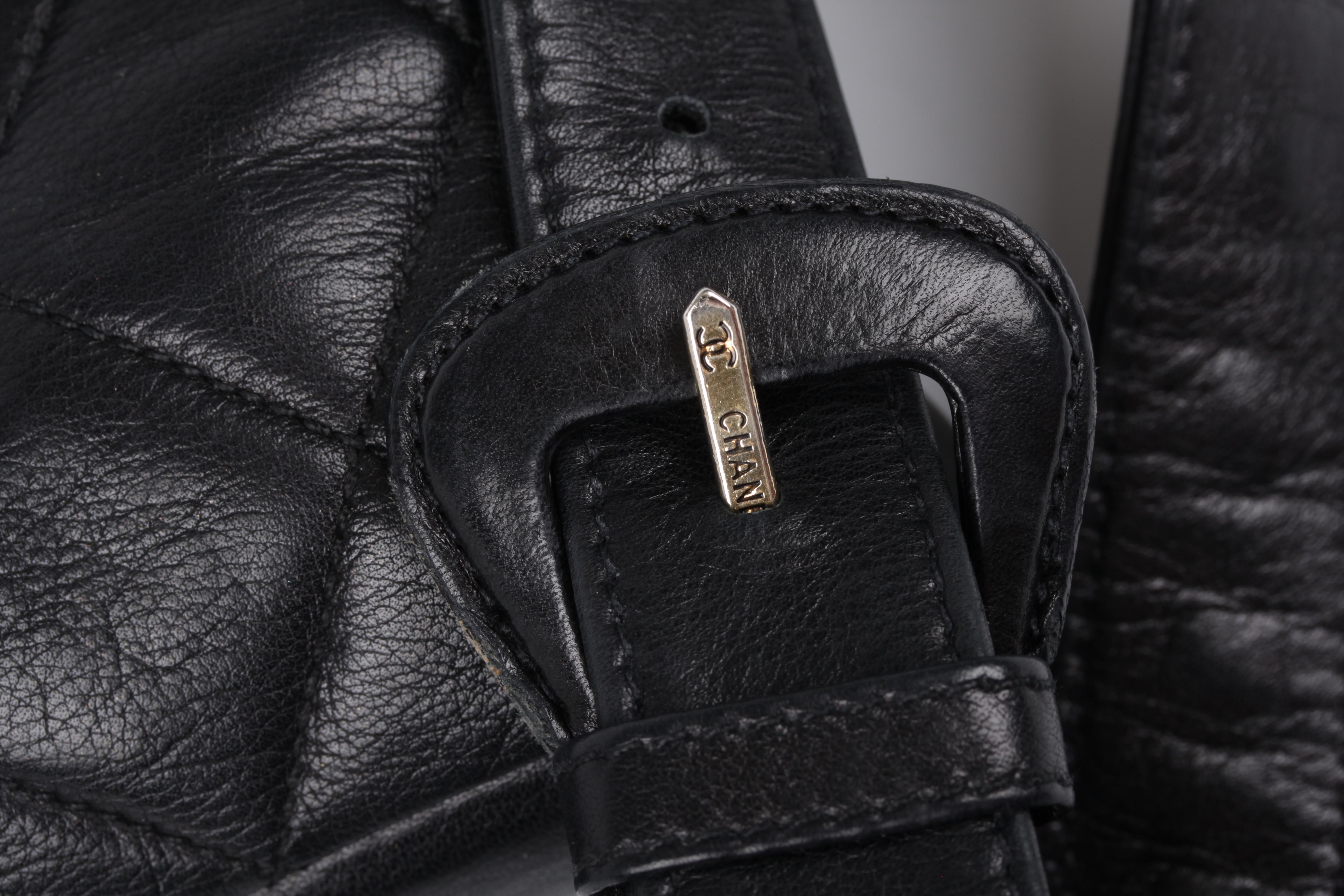 Chanel Belt Bag Leather - black/gold 7