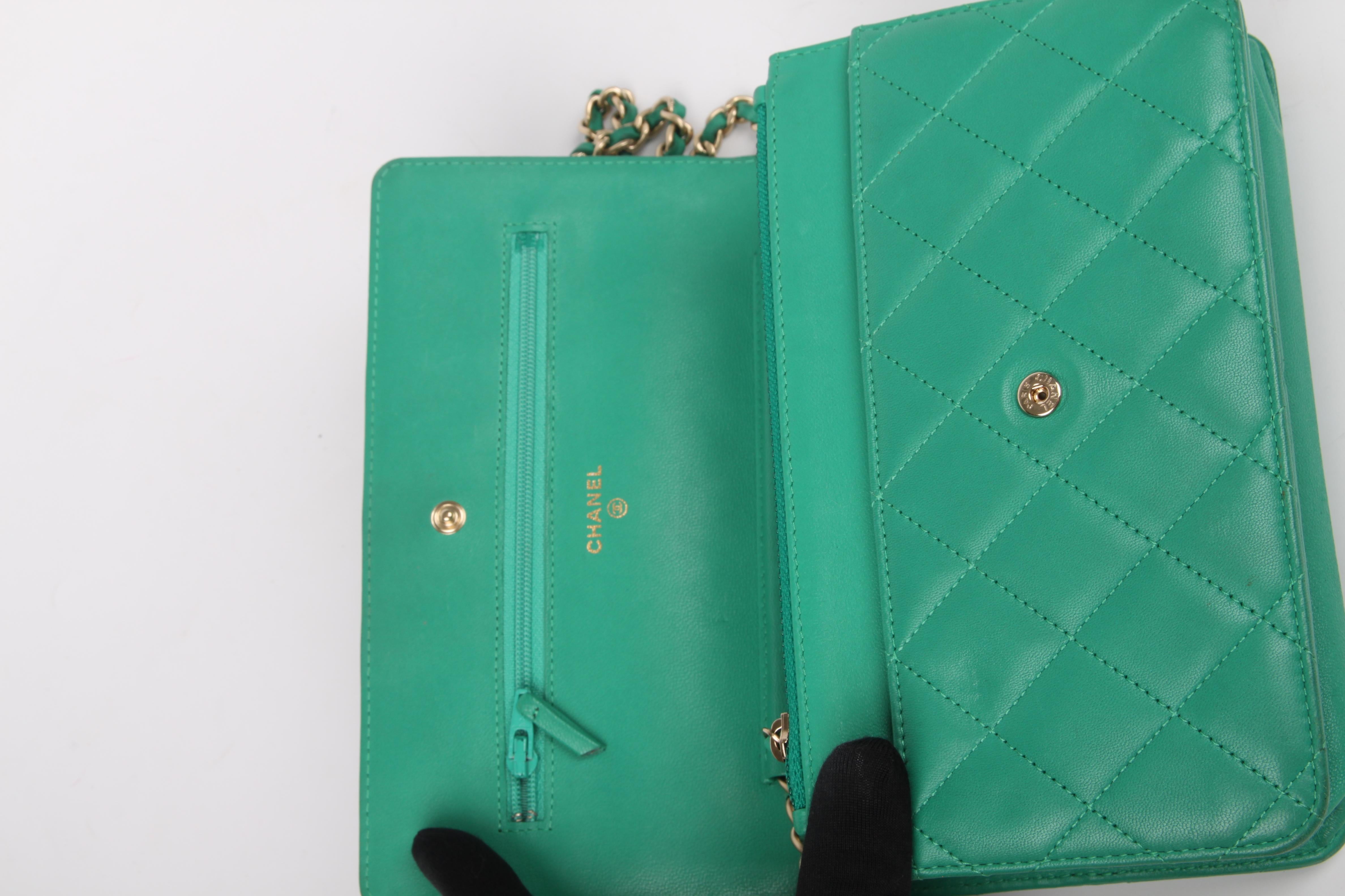 Chanel Wallet On Chain WOC Bag - green / silver 2