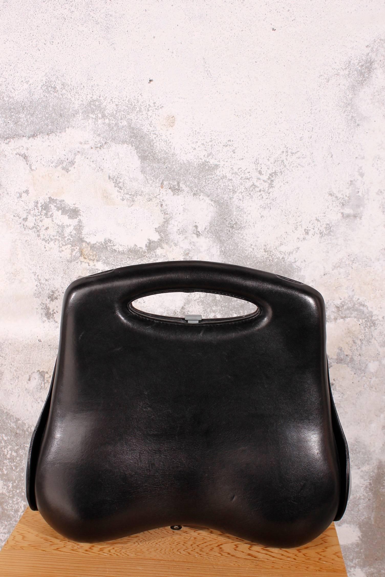 chanel 2005 bag