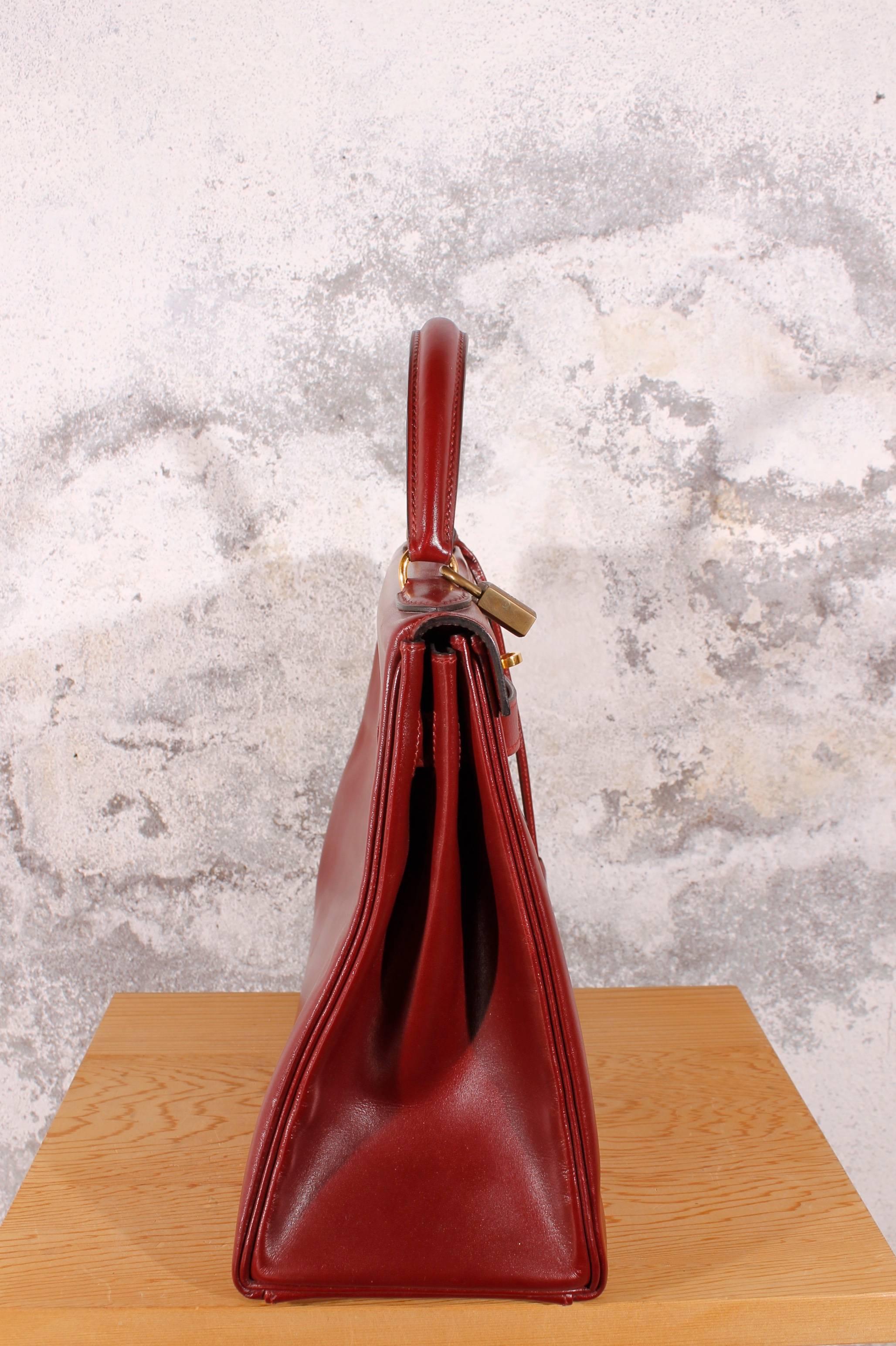 Women's 1985 Vintage Hermès Kelly Bag 32 Burgundy