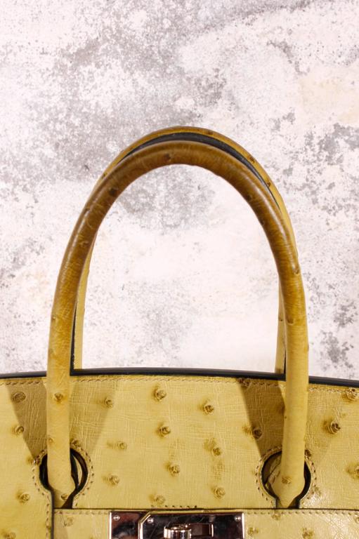 Hermès Ostrich Birkin 25 - Neutrals Handle Bags, Handbags - HER559619