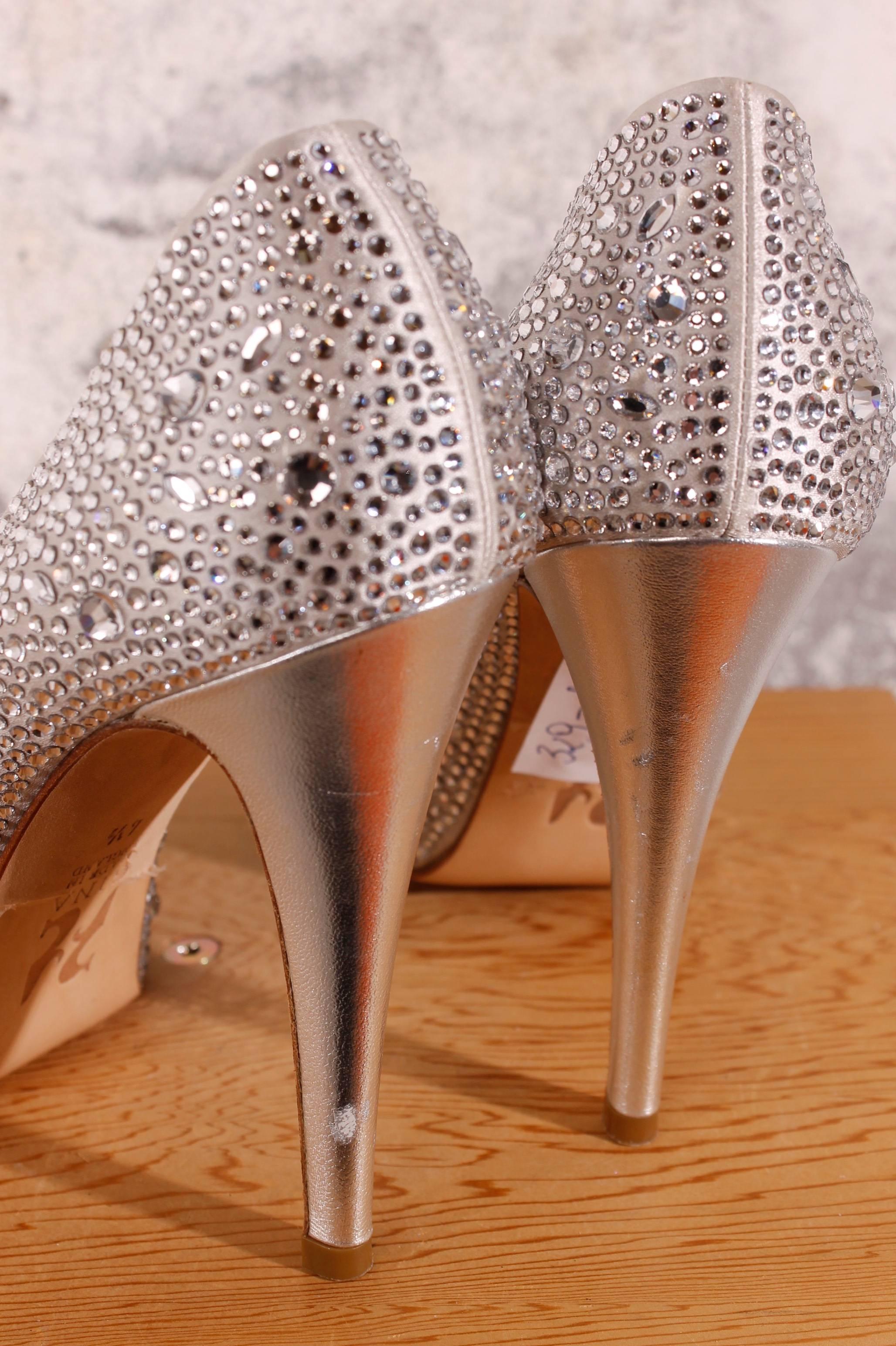 Gray Gina High Heels Peep-toe Silver/Rhinestones/Crystals