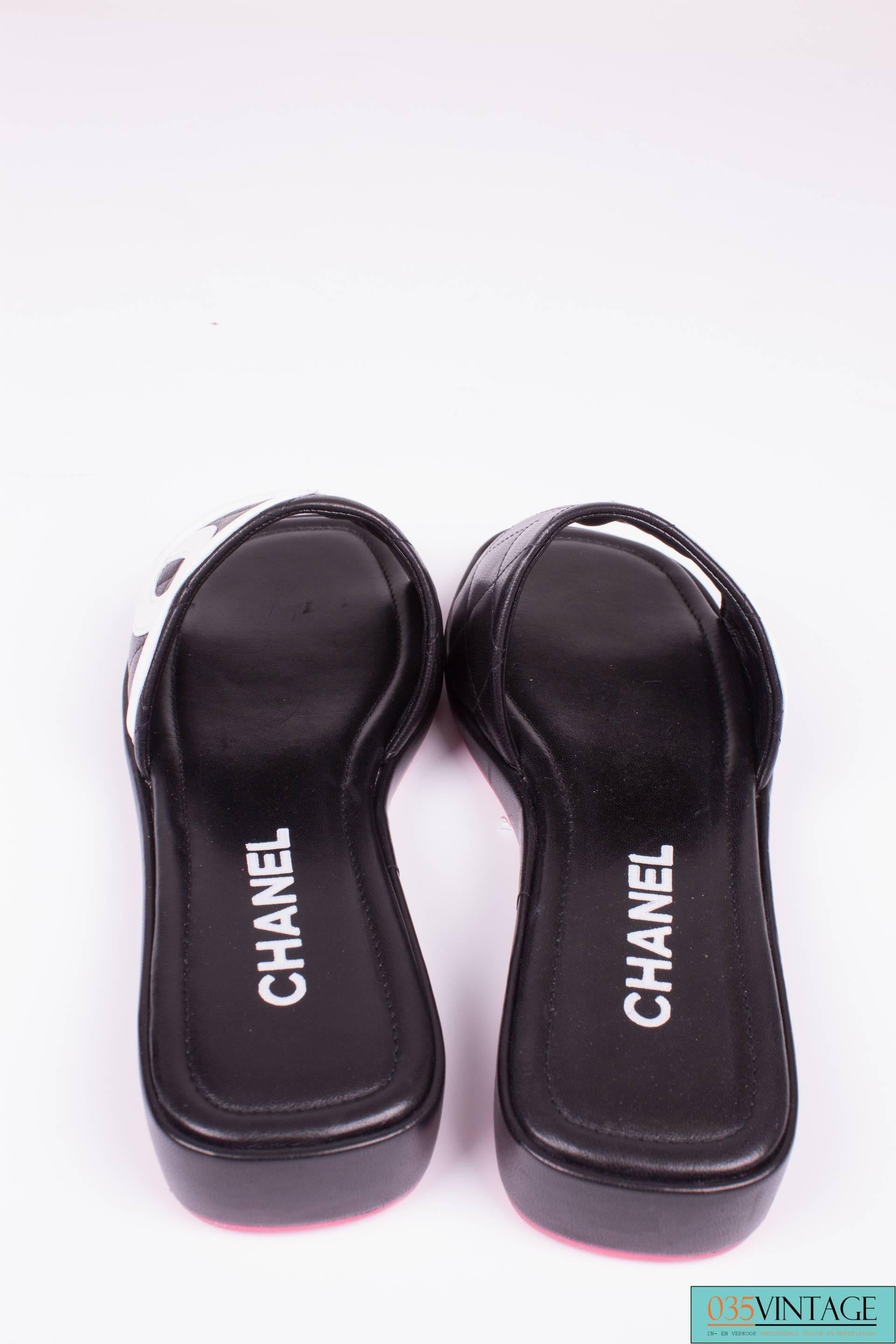 chanel slide sandals