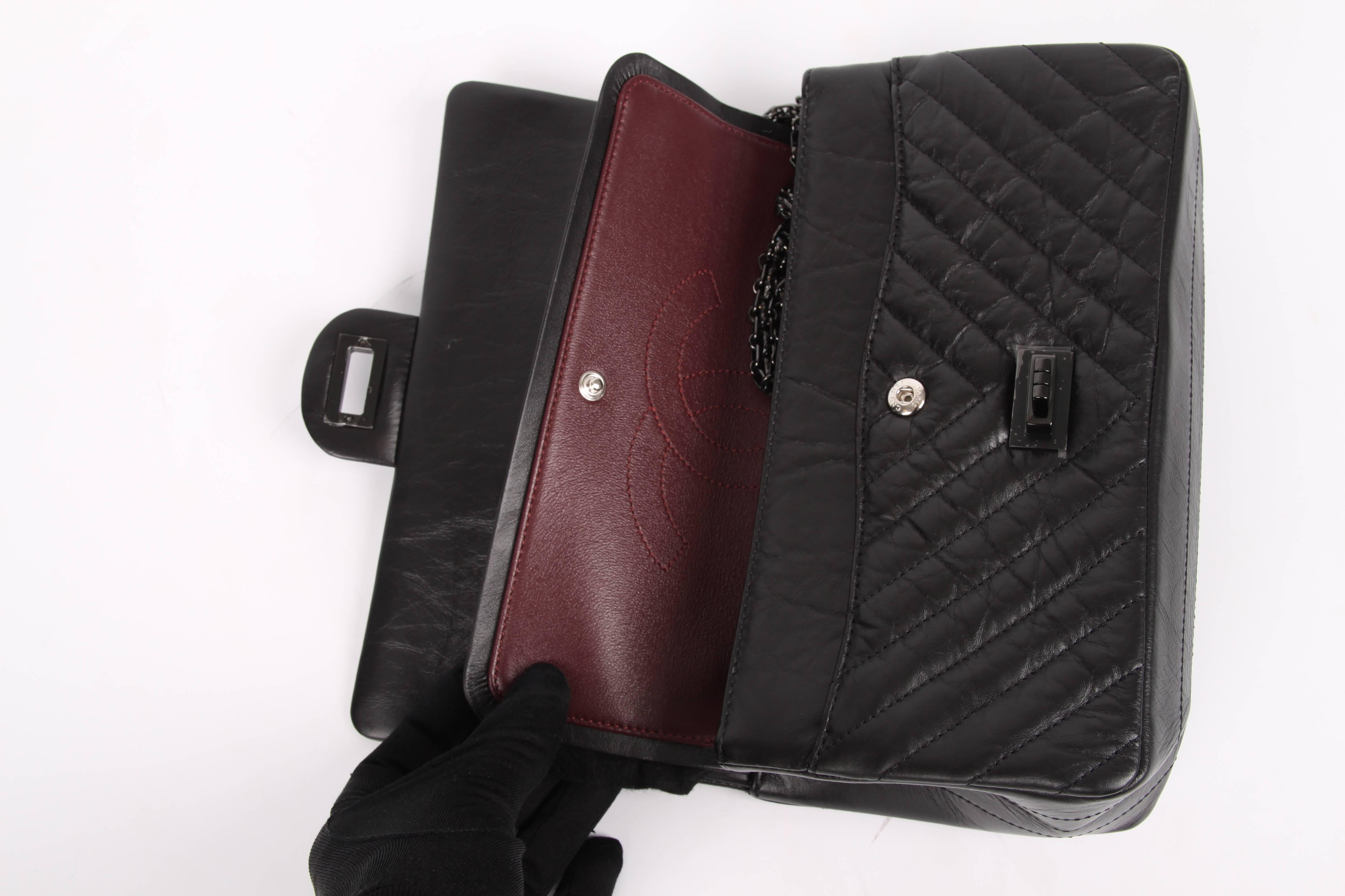chanel 2.55 chevron
