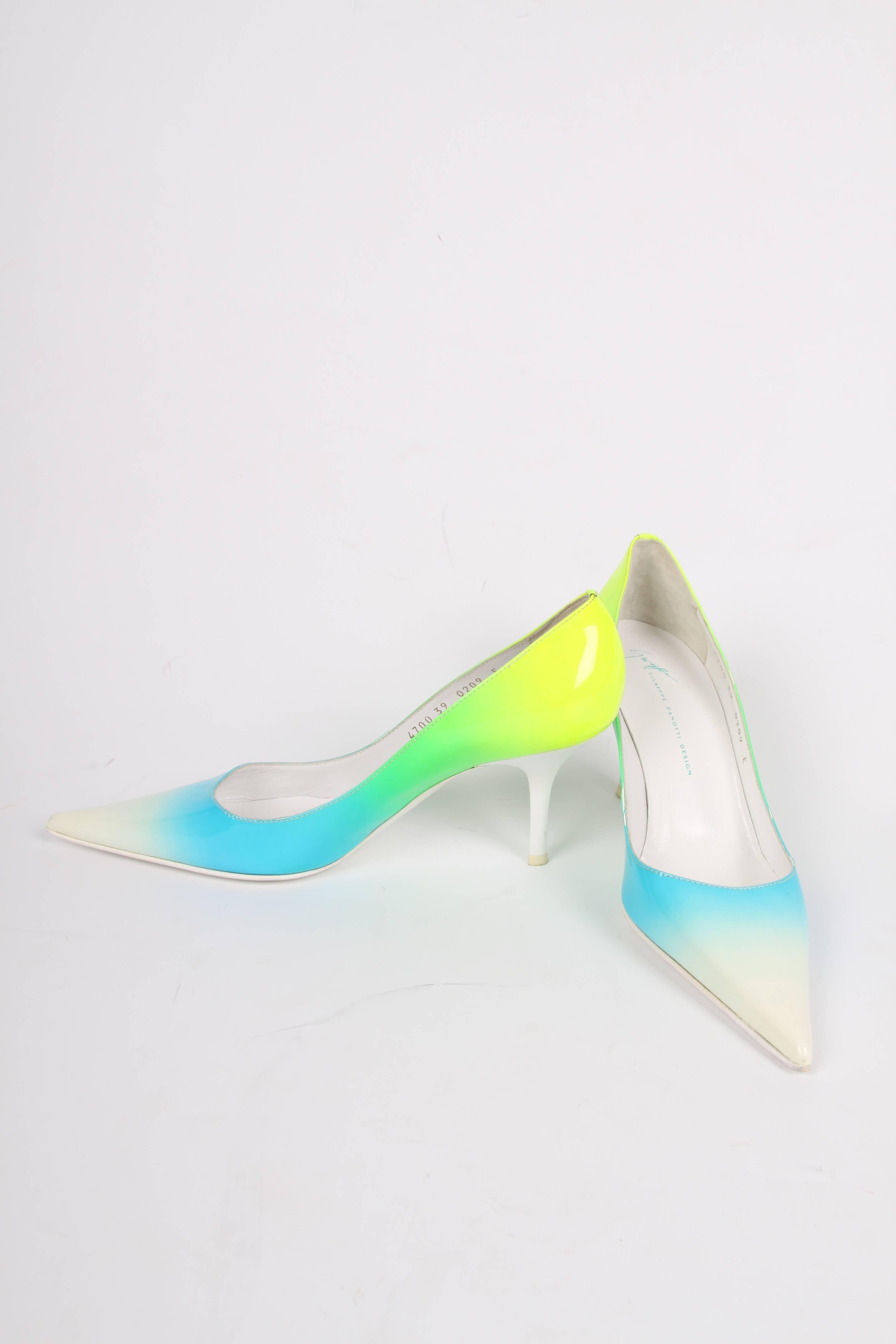 Giuseppe Zanotti Patent Leather Pumps - white/blue/green/yellow In Excellent Condition For Sale In Baarn, NL