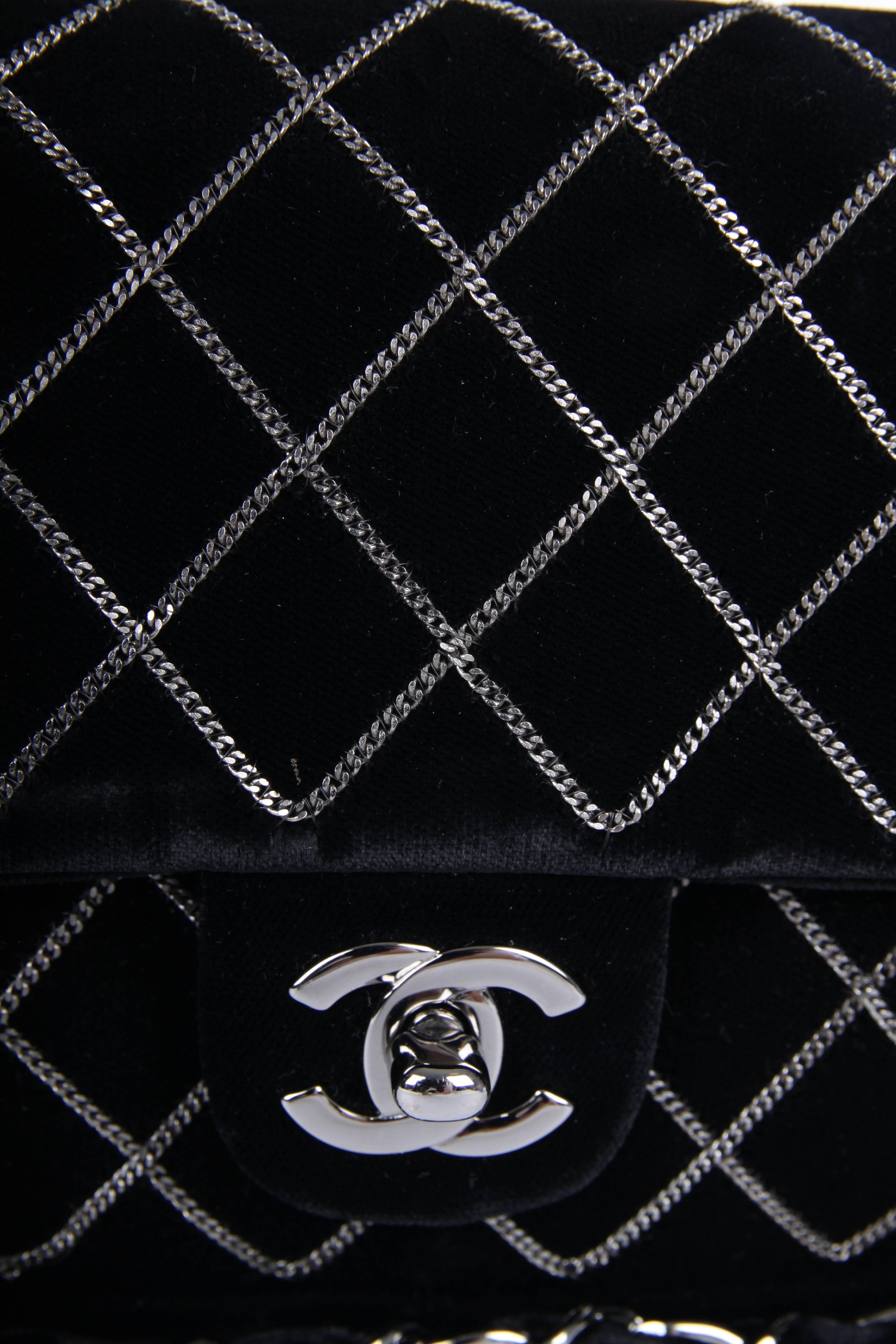 Chanel Classic Flap East West Chain Quilted Velvet Bag - black In Excellent Condition In Baarn, NL