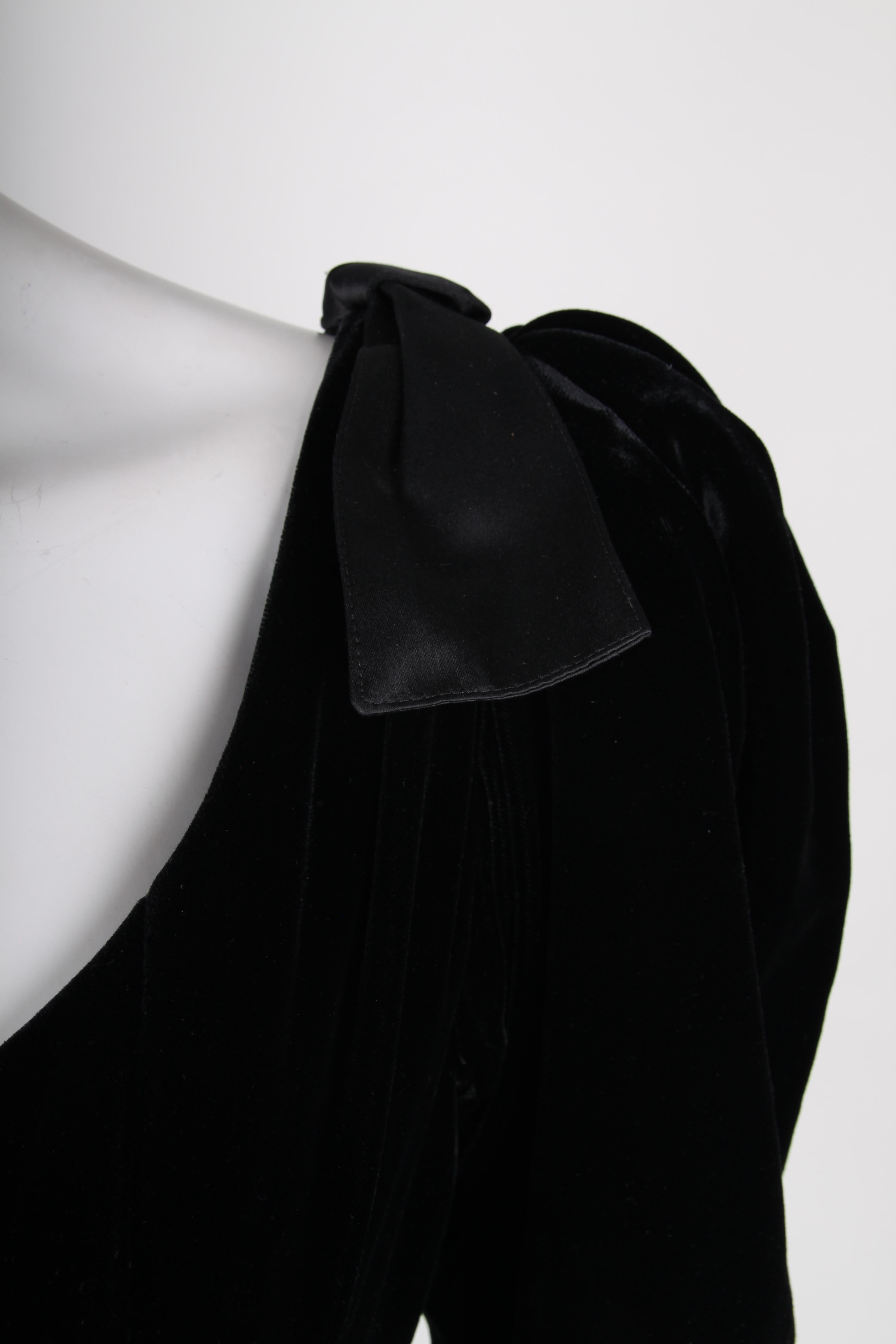 Yves Saint Laurent Rive Gauche Vintage Velvet Dres - black In Good Condition In Baarn, NL
