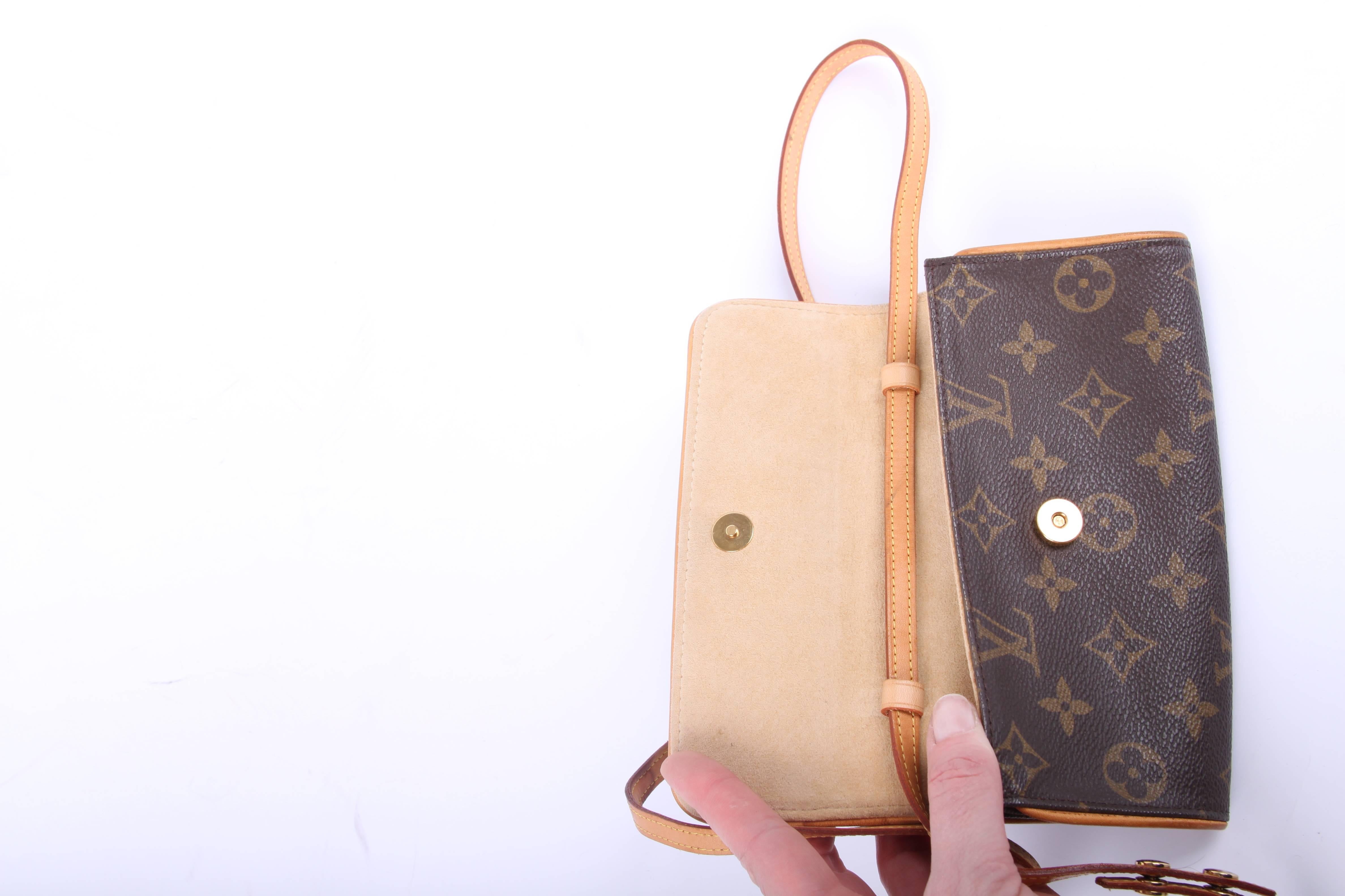 Women's or Men's Louis Vuitton Pochette Twin Crossbody Bag - brown