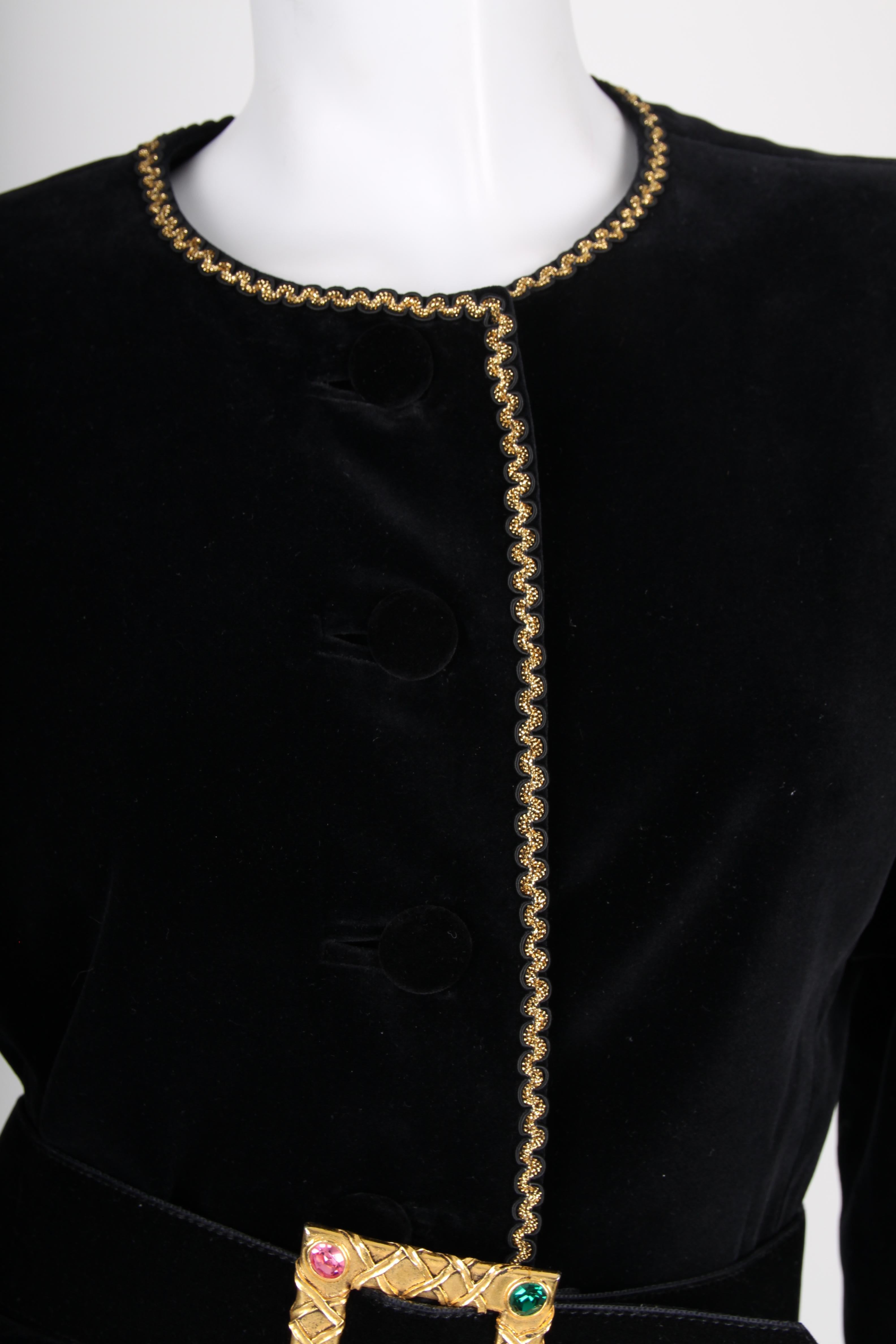 Yves Saint Laurent Rive Gauche Vintage Velvet Jacket - black In Good Condition For Sale In Baarn, NL