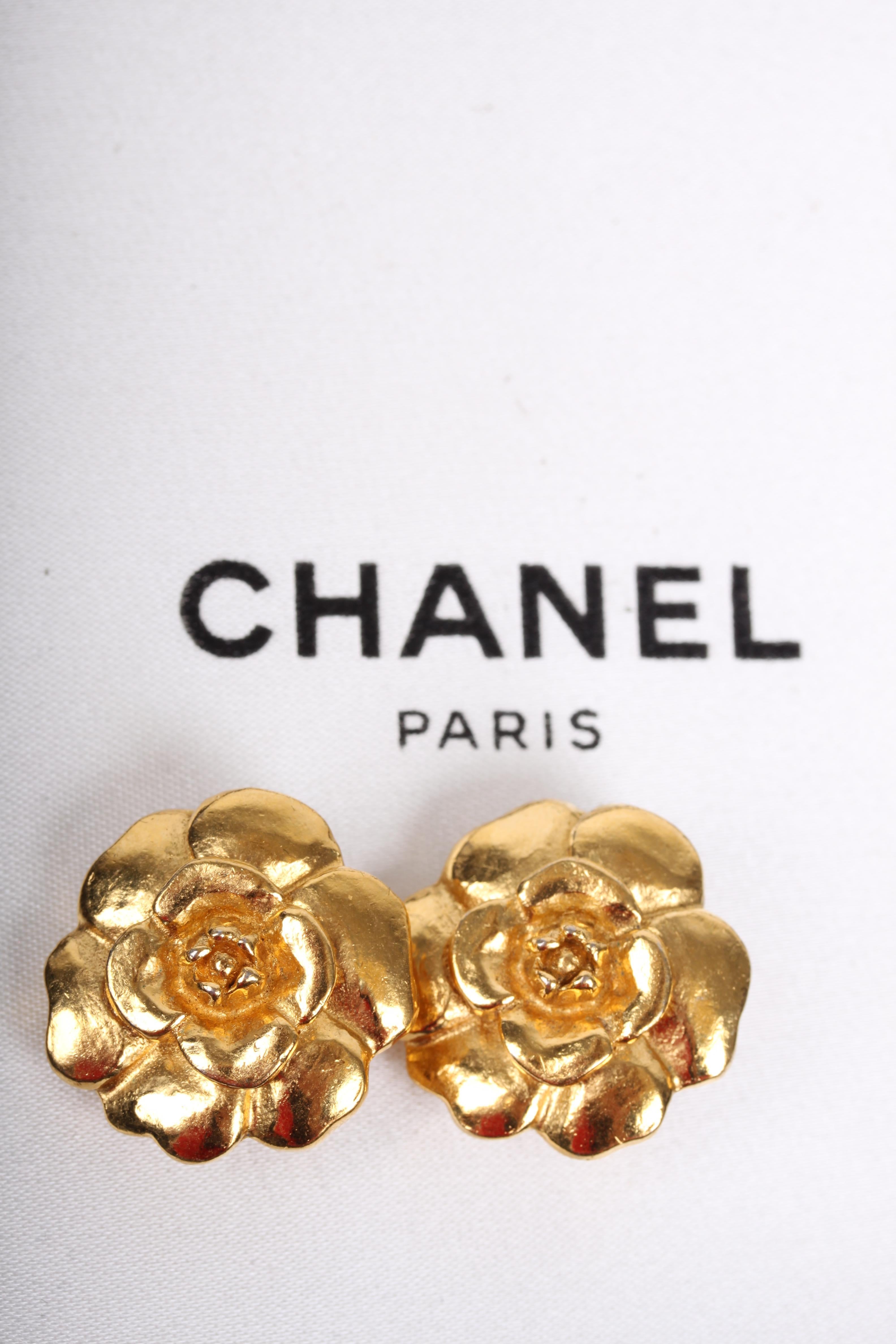 Chanel 3 pc Vintage Camellia Brooch and Earrings Jewelry Set  For Sale 1