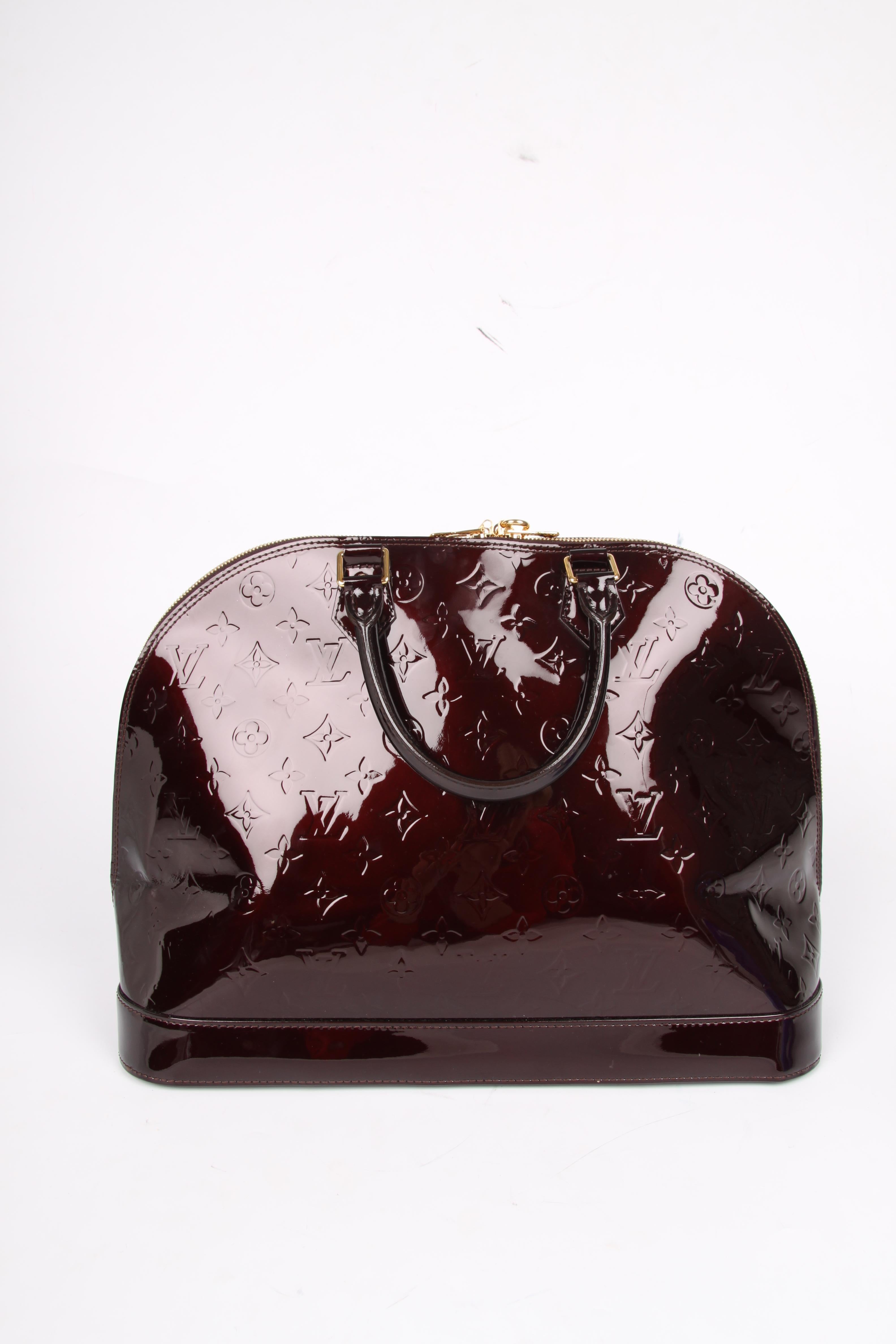 Louis Vuitton Alma GM Tote Bag - burgundy patent leather In Excellent Condition In Baarn, NL
