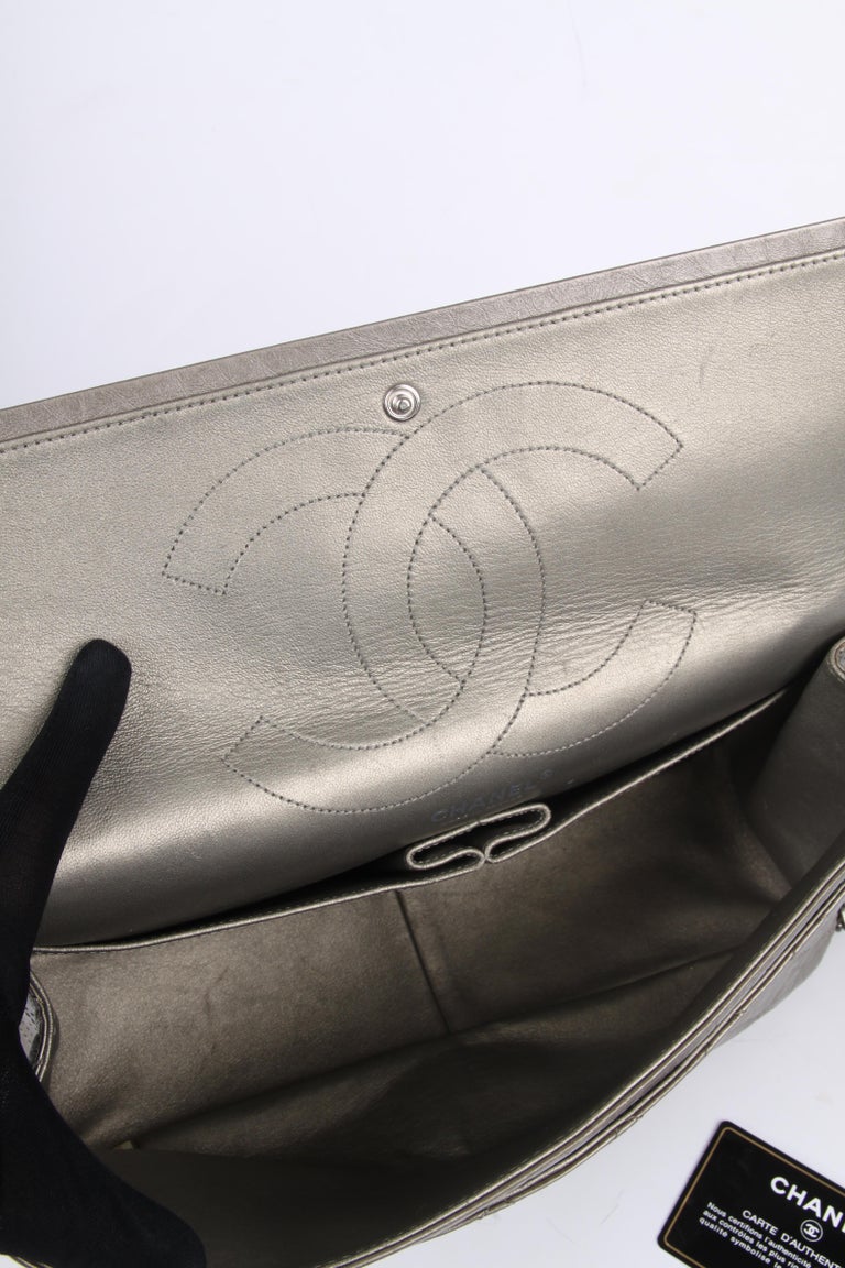 Chanel Reissue 2.55 Timeless Double Flap Bag 227 - metallic green ...