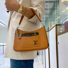 Louis Vuitton Marelle Gold Miel Epi Leather Silver-Tone Hardware Hobo Handbag