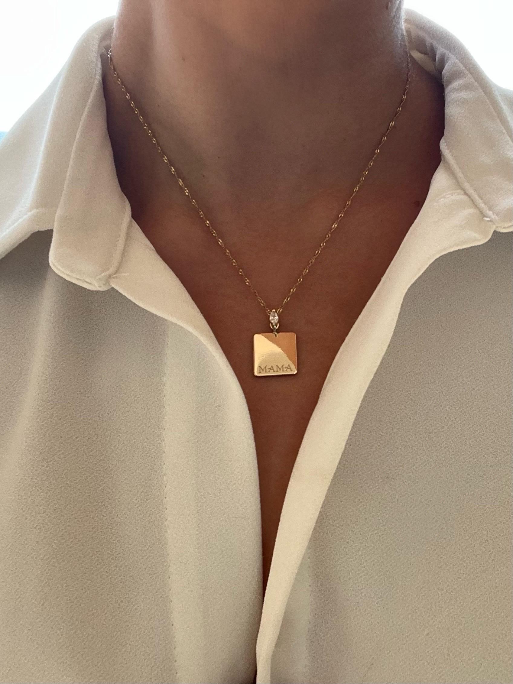 Inspired by lineage jewelry and the sentimental gesture of gifting timeless fine jewelry, Series of Eleven™ celebrates connection through our signature double-sided diamond clasp that shines alongside a variety of eleven solid 14k gold chains.

A