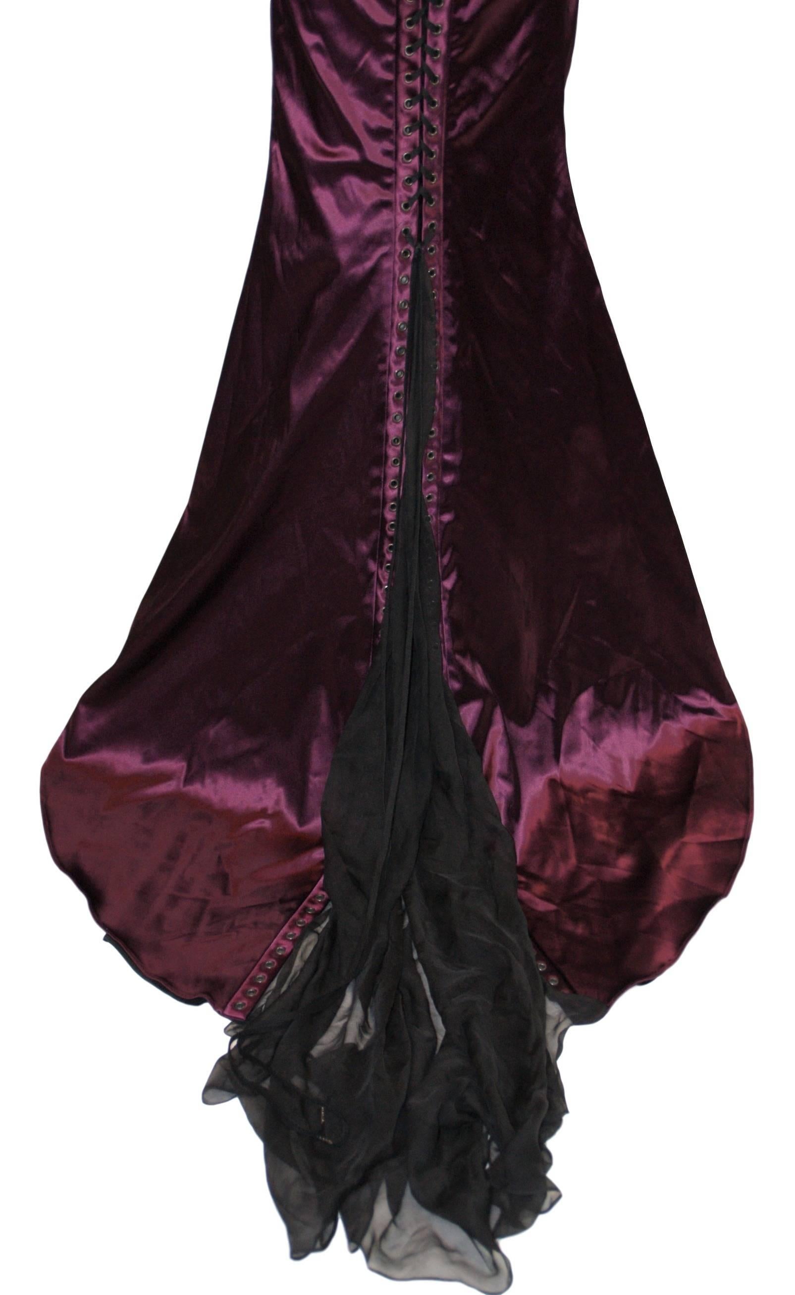 F/W 2003 Dolce & Gabbana Runway Burgundy Corset Gown Dress  In Good Condition In Yukon, OK