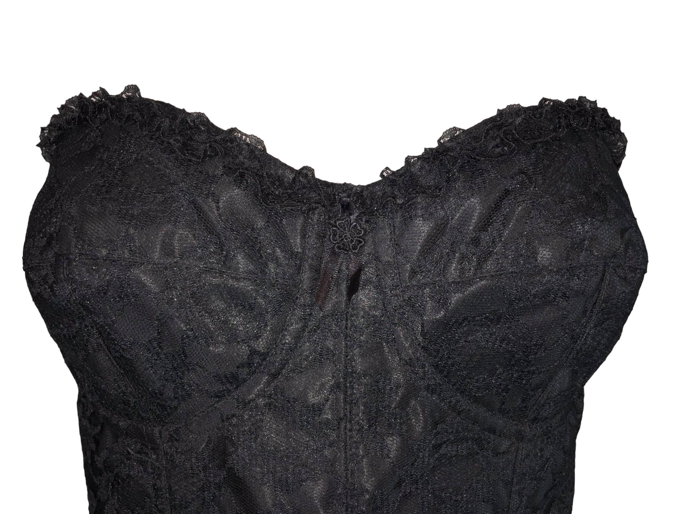 DESIGNER: S/S 1992 Dolce & Gabbana 

Please contact for more information and/or photos.

CONDITION: Good- light wear to sheer bandage fabric. 

MATERIAL: Acetate

COUNTRY MADE: Italy

SIZE: 42- fits like a medium to large with quite a bit of