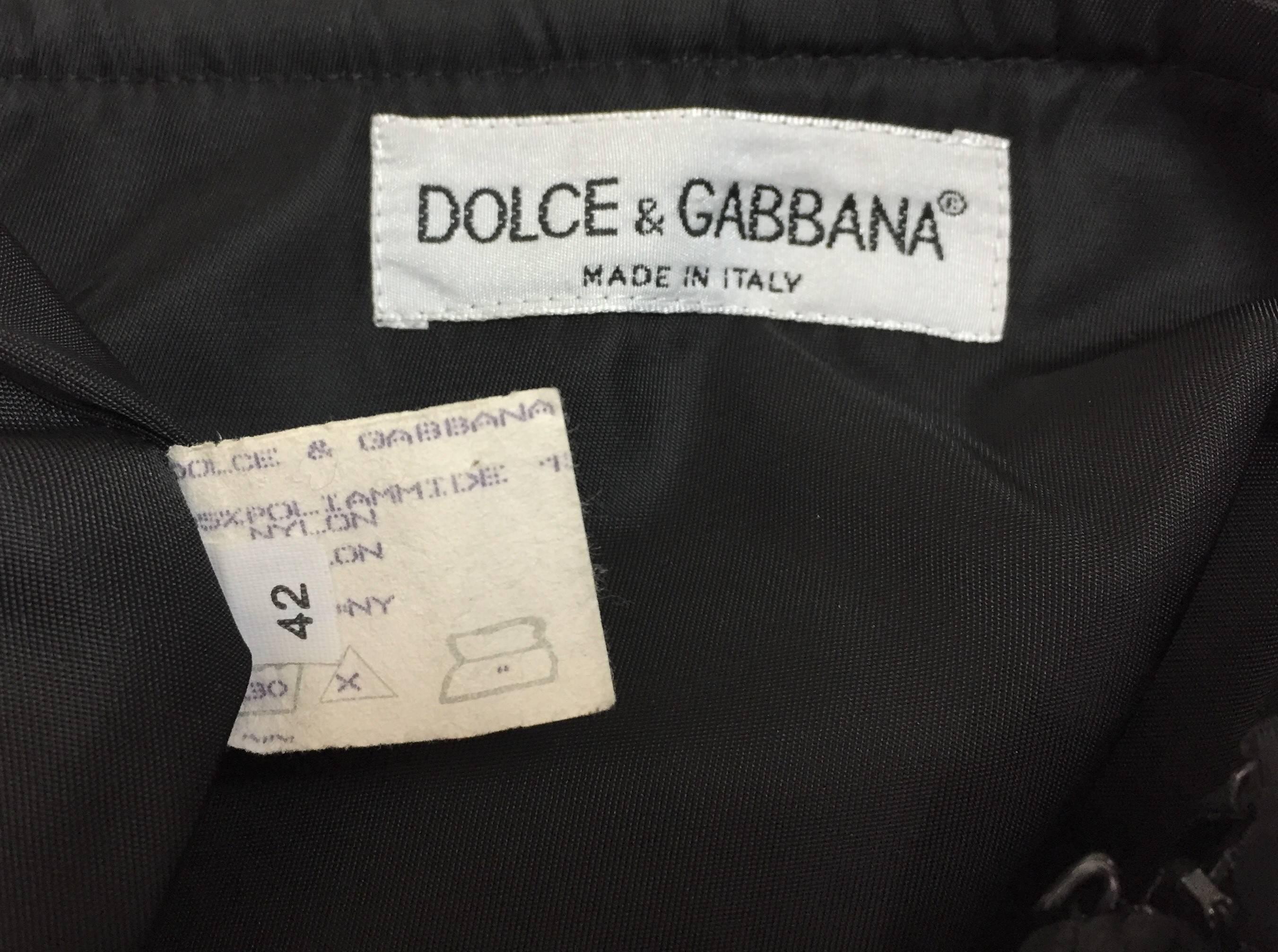 dolce and gabbana crop top and skirt