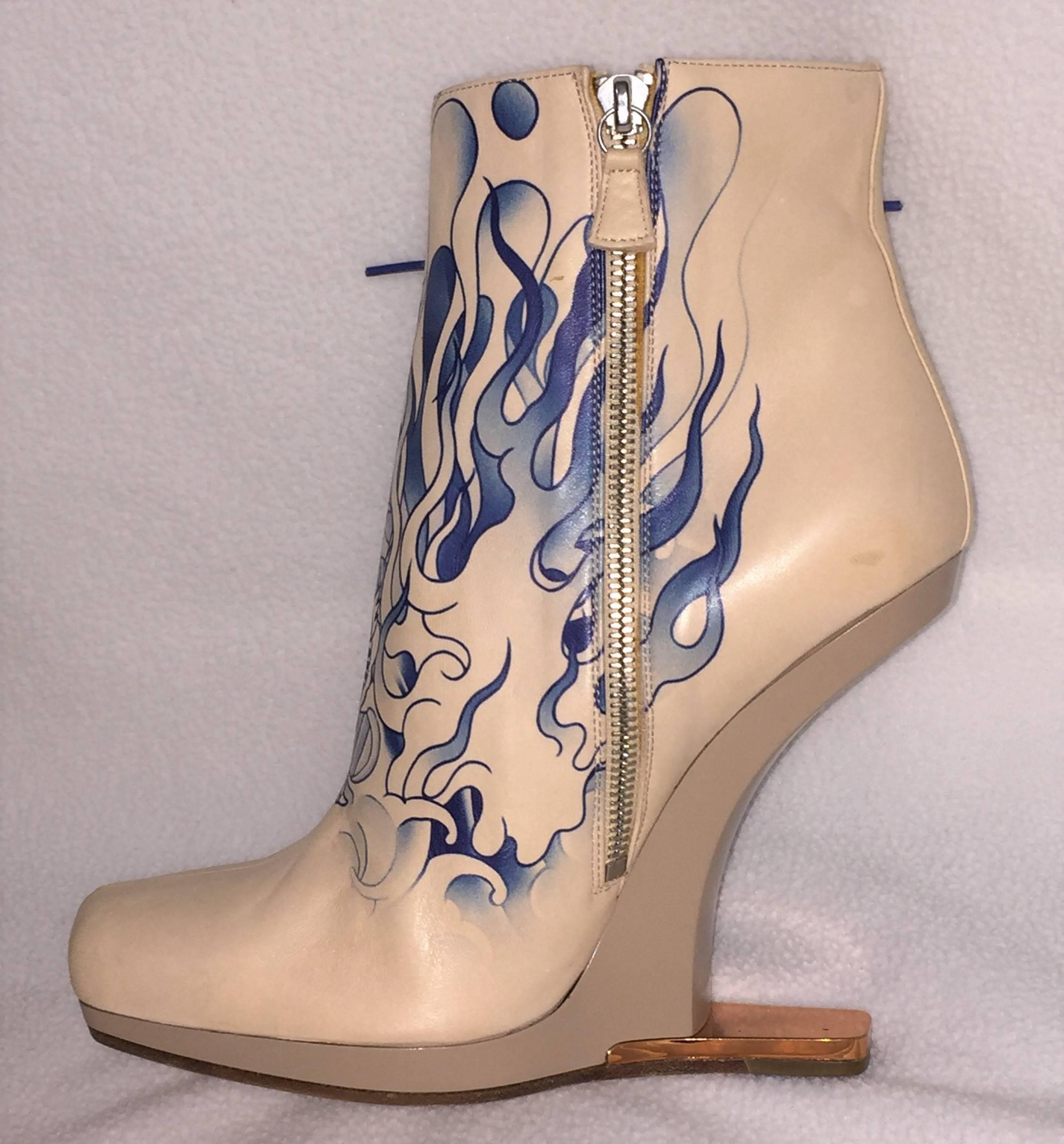 2012 heels