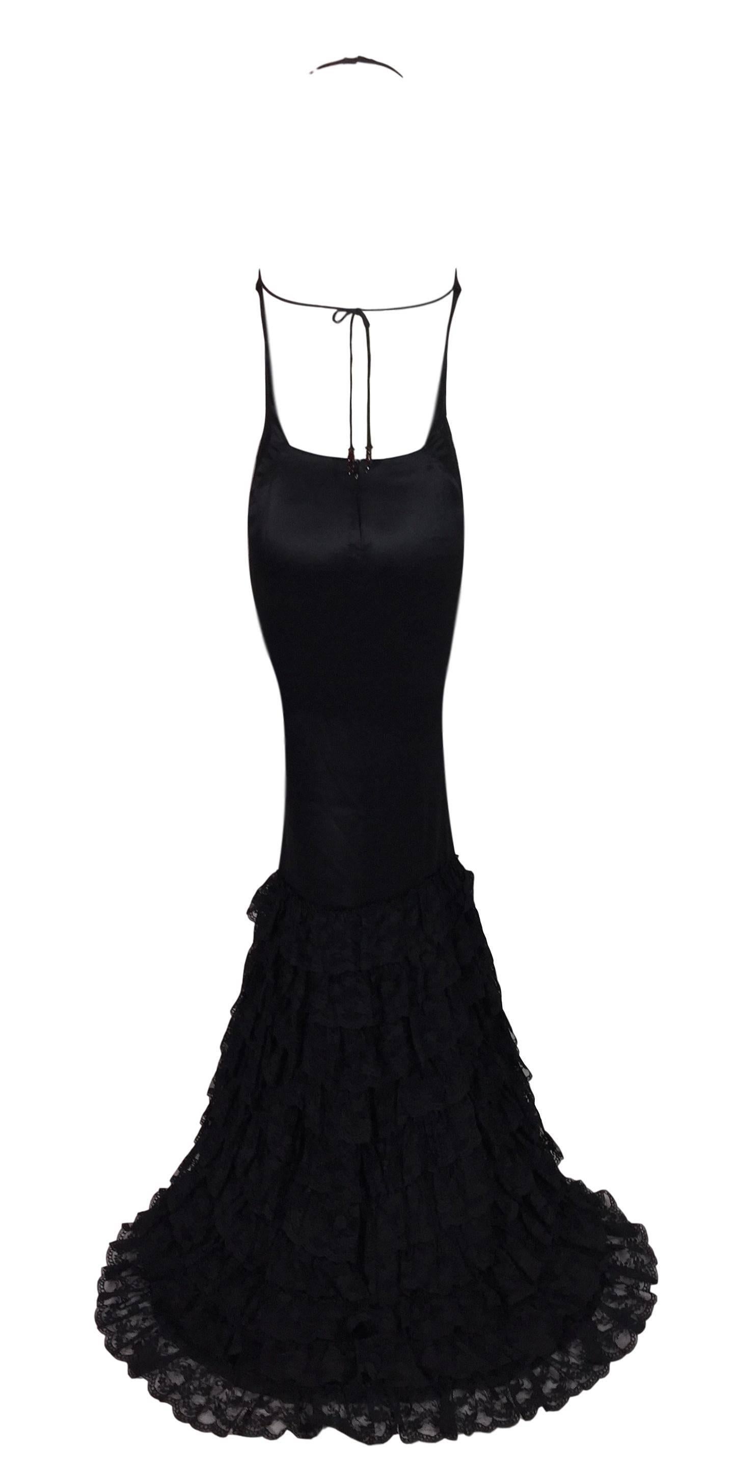 Alexander McQueen Long Black Lace Flamenco Silk Gown Dress, S / S 2002  In Good Condition In Yukon, OK