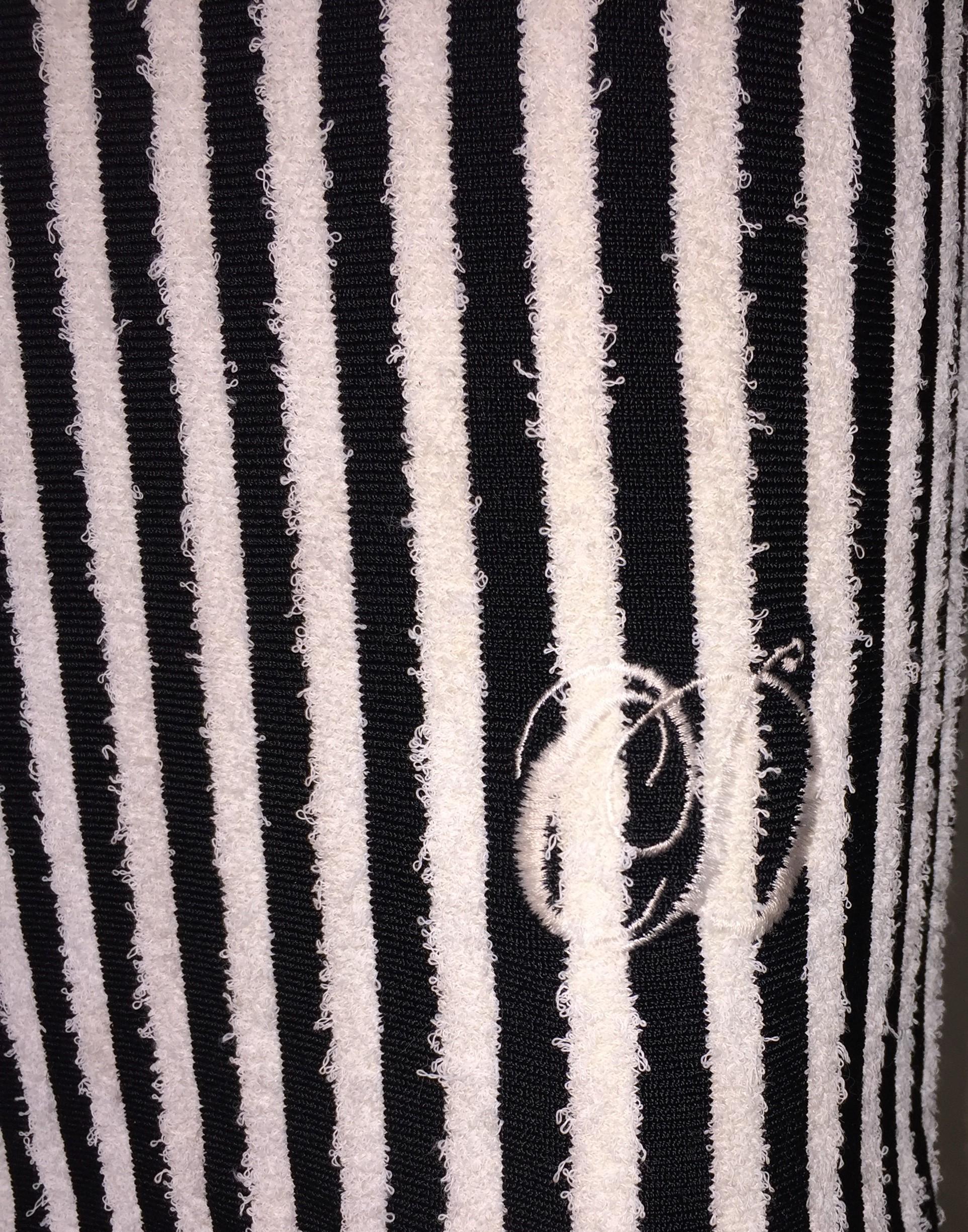 S/S 1997 Christian Dior Black & White Stripe Plunging Bodycon Wiggle Dress In Excellent Condition In Yukon, OK