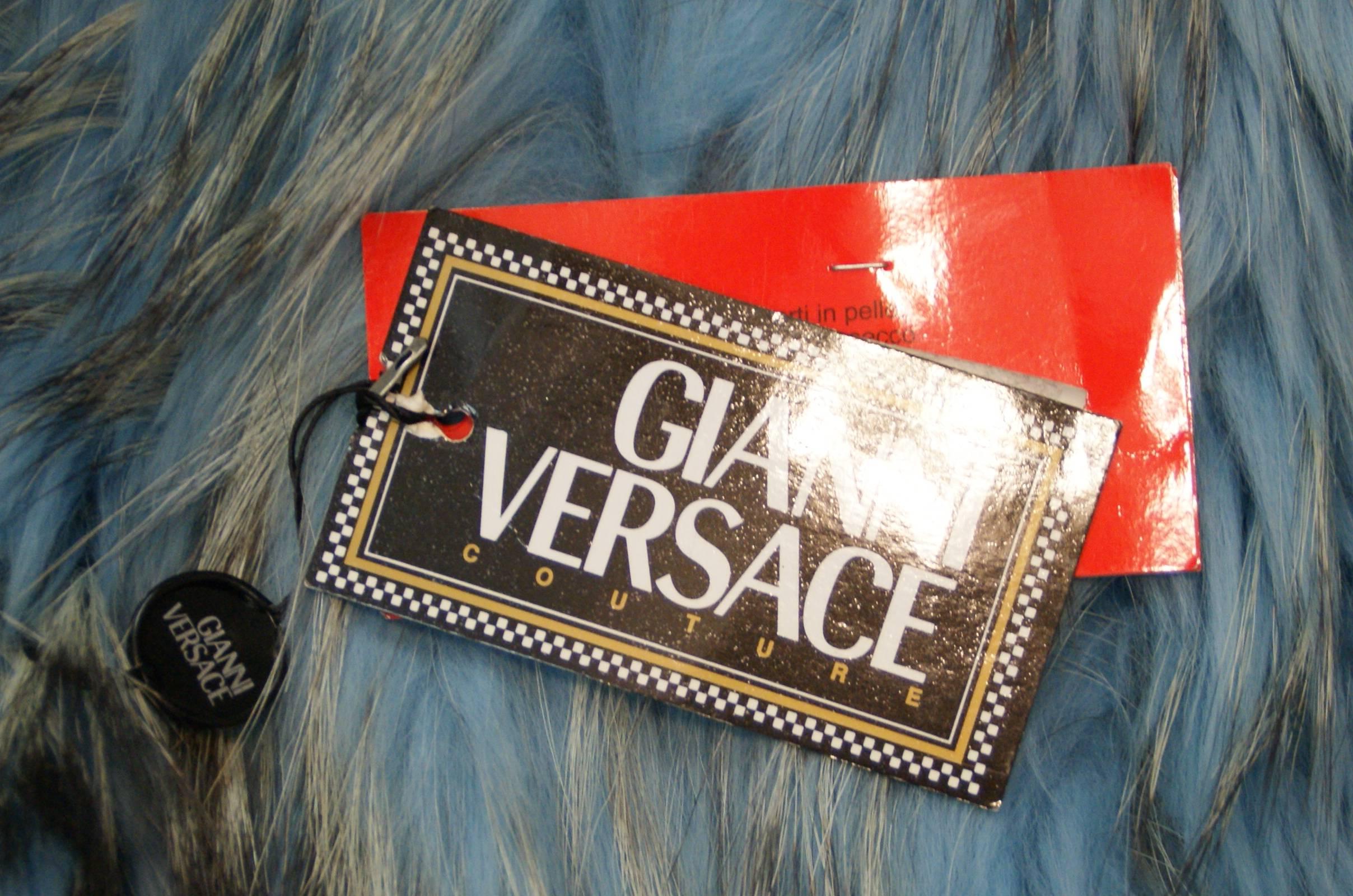Gray F/W 2001 Gianni Versace NWT Blue Marmot Fur Coat Jacket on Kim Kardashian