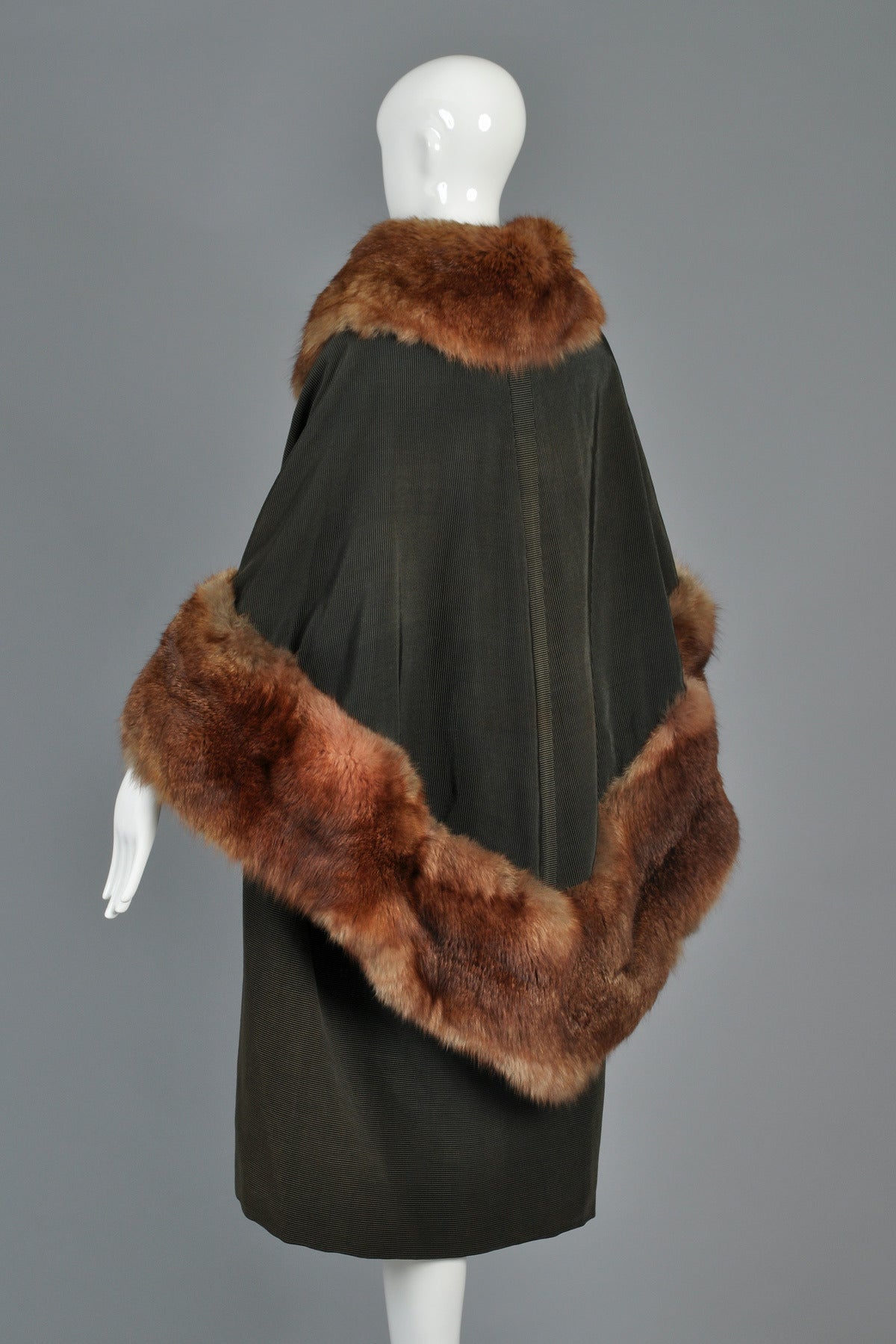 Art Deco Cape-Backed Faille Coat w/ Sable Fur Trim 4