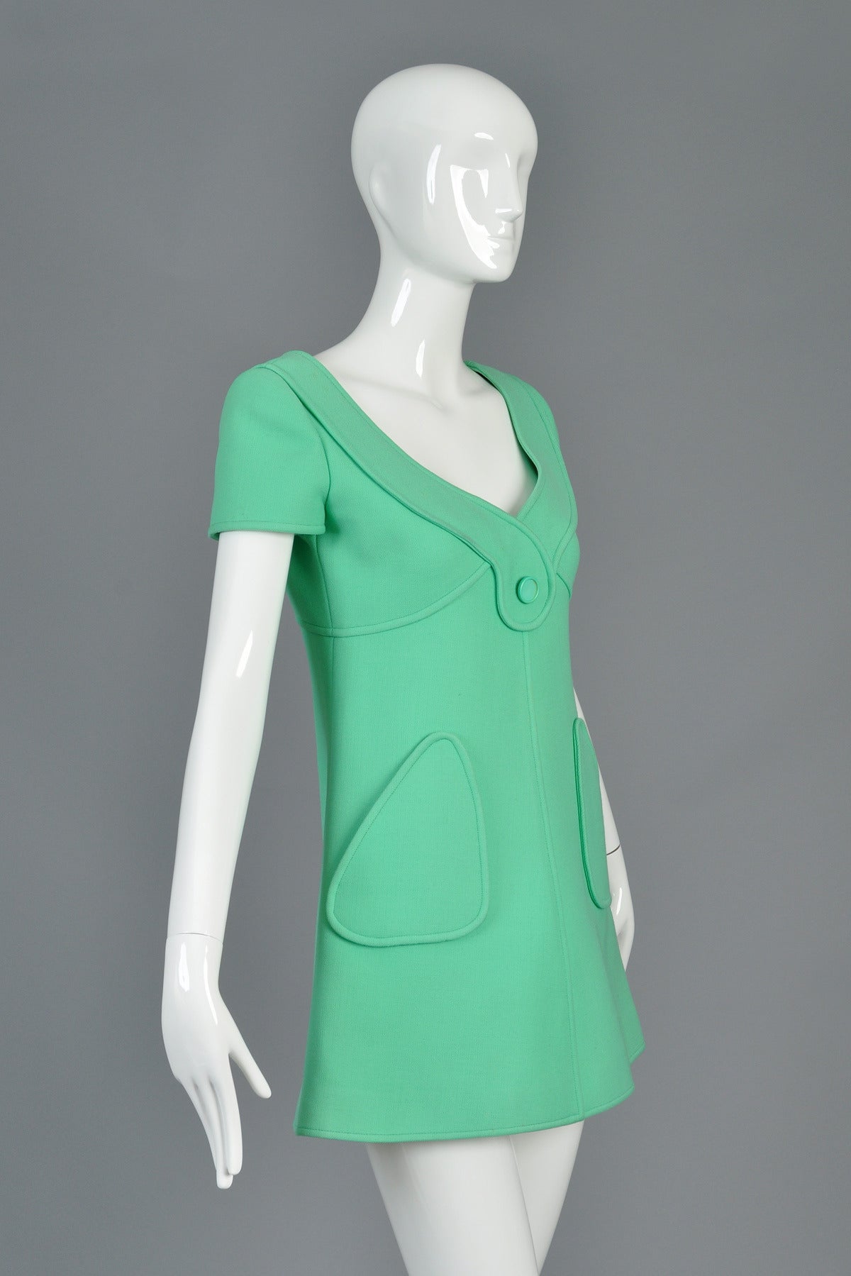 1960s Courrèges Couture Space Age Wool Dress 1