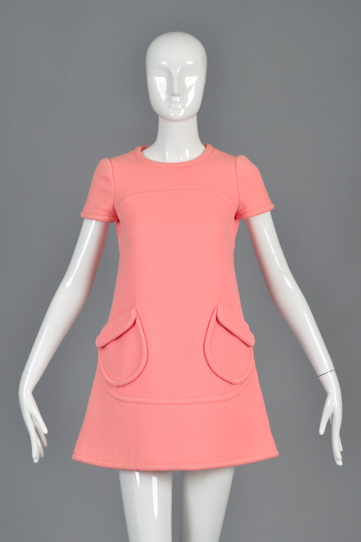1960s Torrente Haute Couture Space Age Wool Mini Dress In Excellent Condition In Yucca Valley, CA