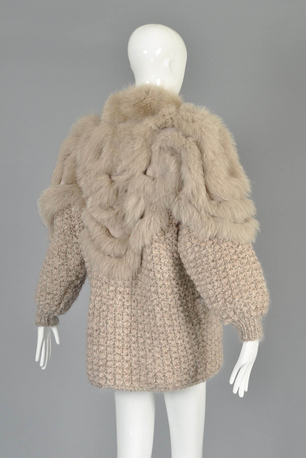 Avant Garde 1980s Knit Cocoon Coat w/ Fox Fur Shoulders 3