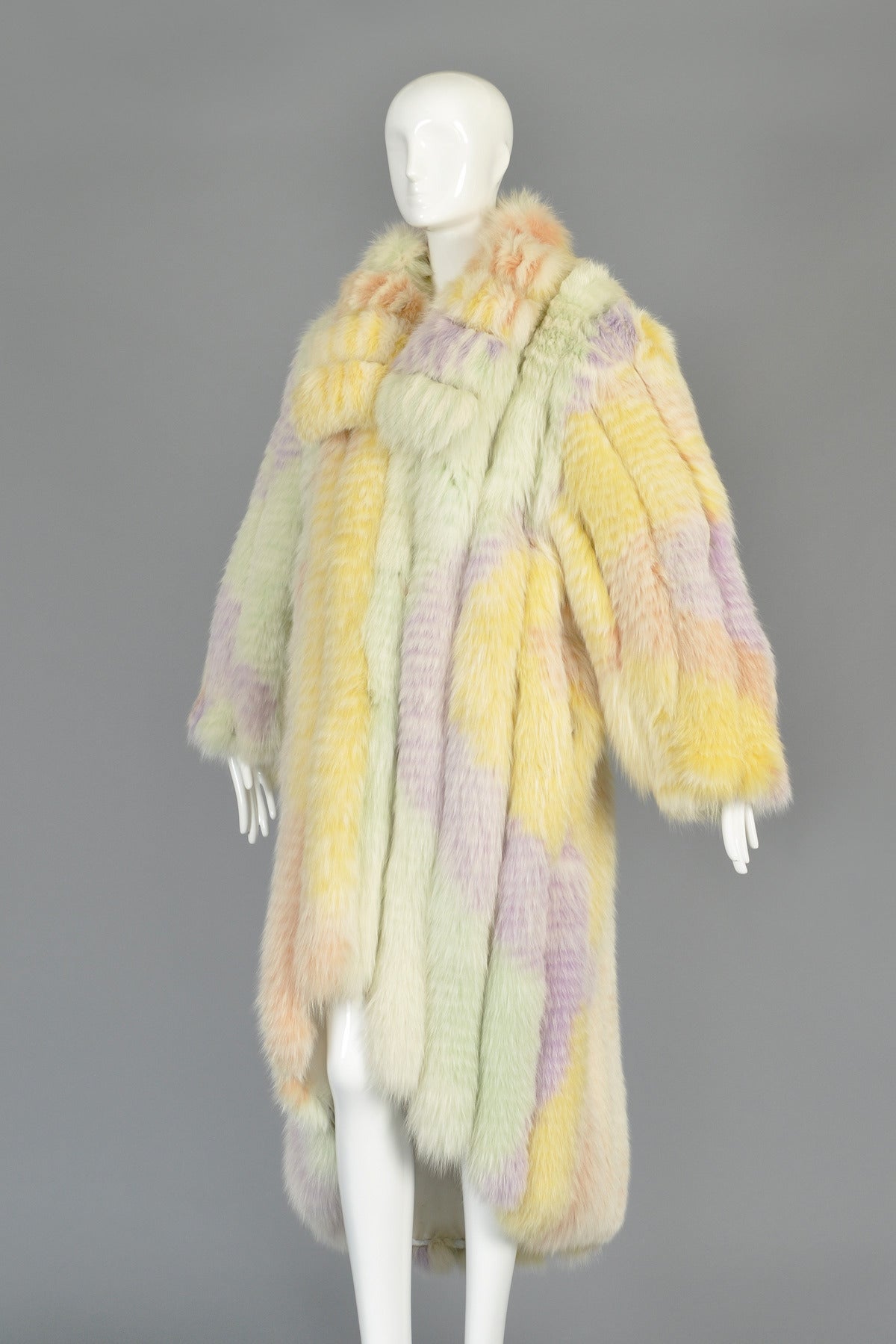 Spectacular 1980s Hi-Lo Feathered Rainbow Fox Fur Coat 2