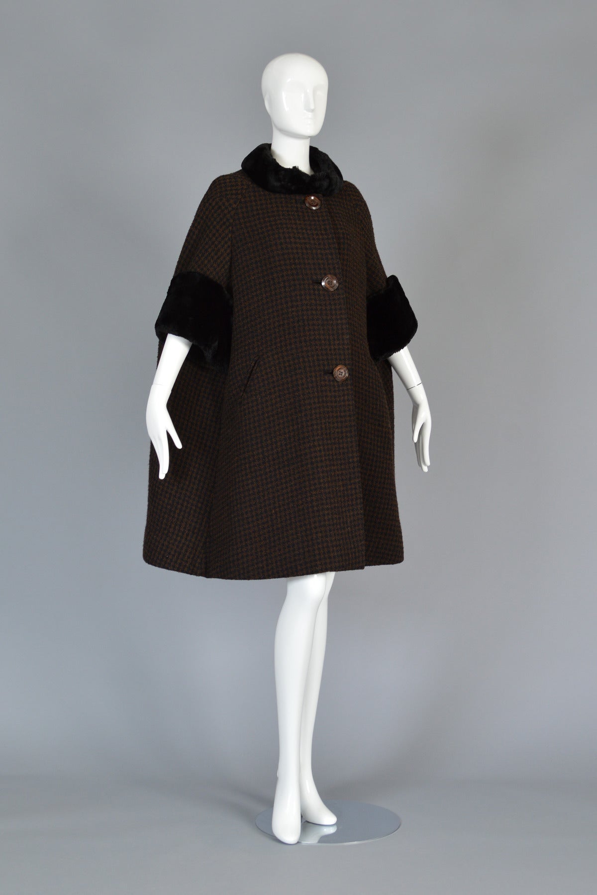 1950's Checked Wool + Sheared Beaver Swing Coat 3