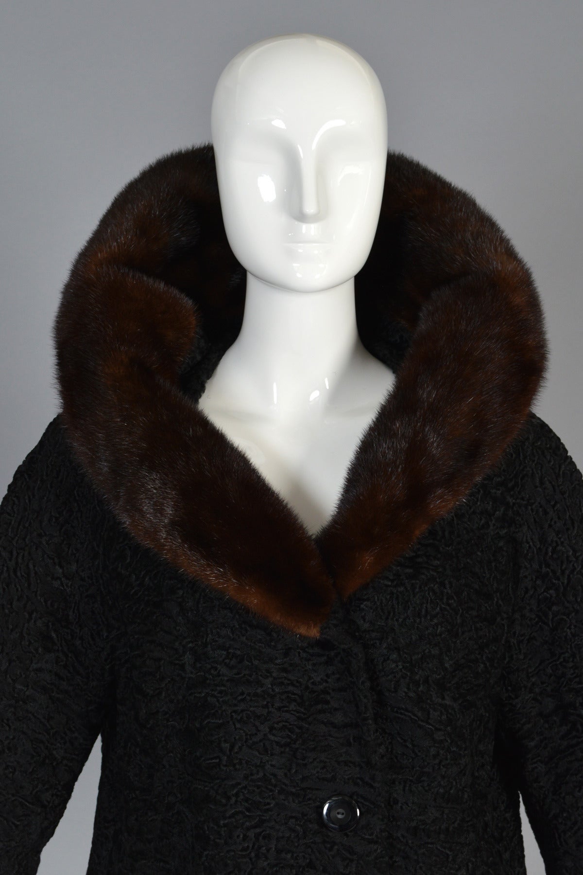 Schiaparelli 1950's Astrakhan + Mink Fur coat In Excellent Condition In Yucca Valley, CA
