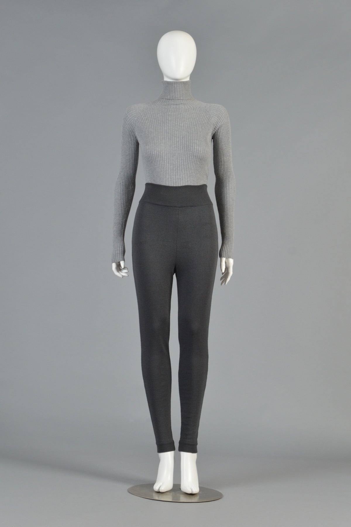 Super great 1980s Claude Montana knit pants. Dark charcoal grey with high waist and super skinny fitting legs. 100% wool. Ultra soft and luxe. Not at all scratchy.  Excellent vintage condition. Best fits size medium/large. Tagged size