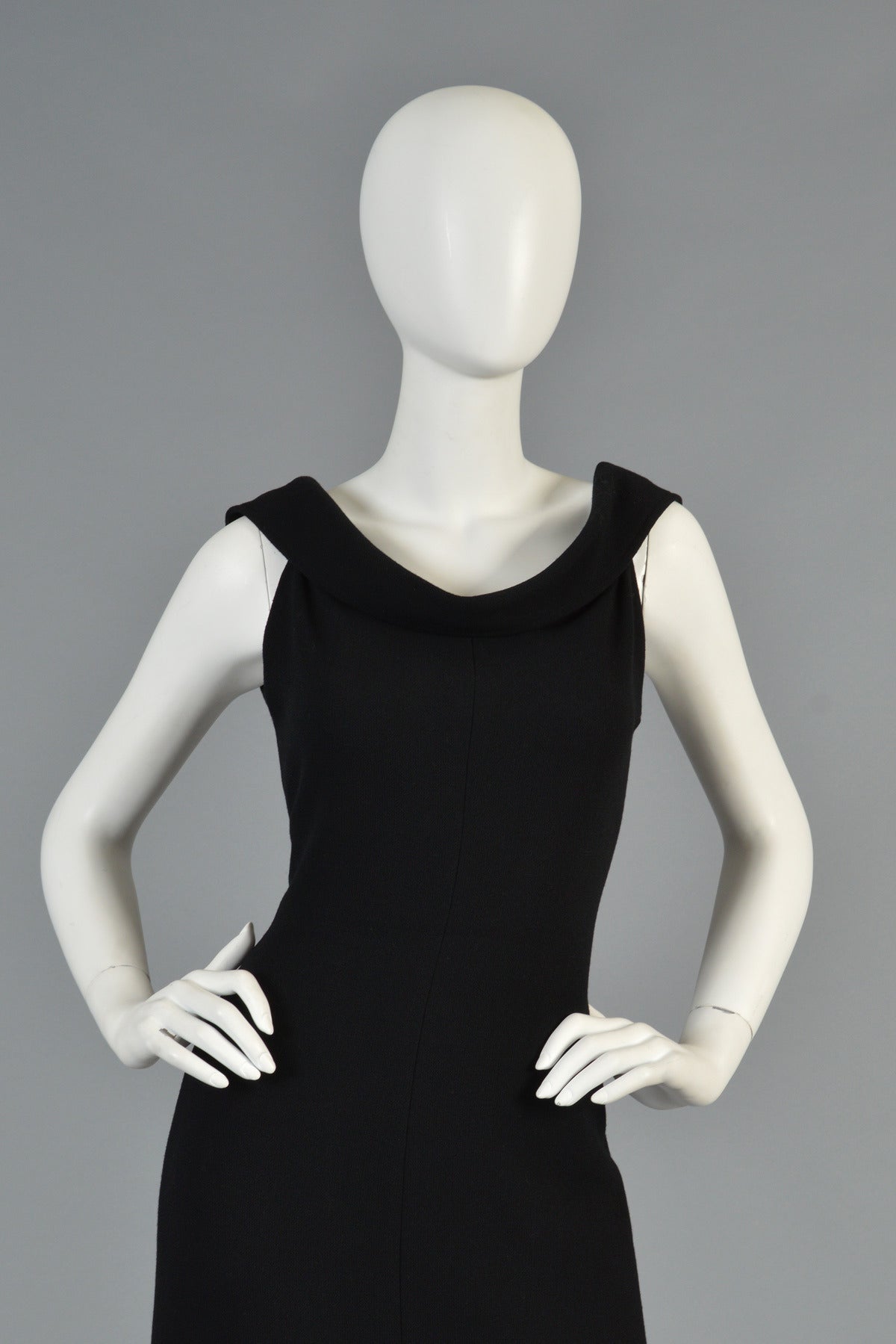 Sexy Architectural 1980's Oscar de la Renta Little Black Dress 2