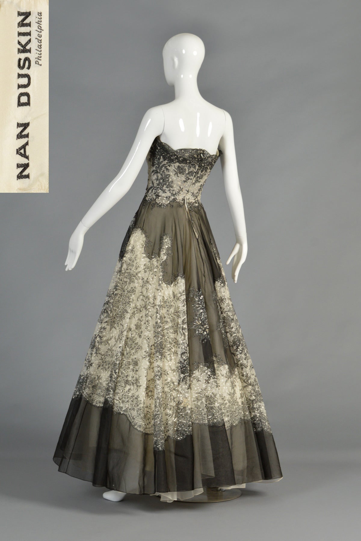 Showstopping 1950's Nan Duskin Black and White Organza and Lace Gown For Sale 5