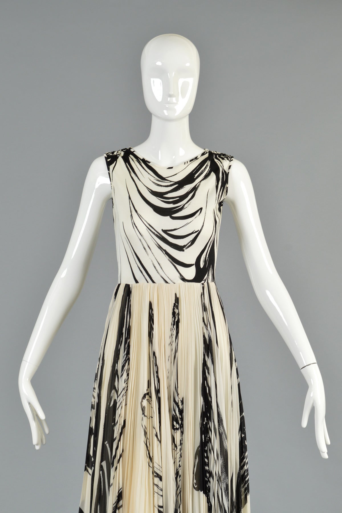 La Mendola 1960s Graphic Pleated Silk Gown + Capelet 3