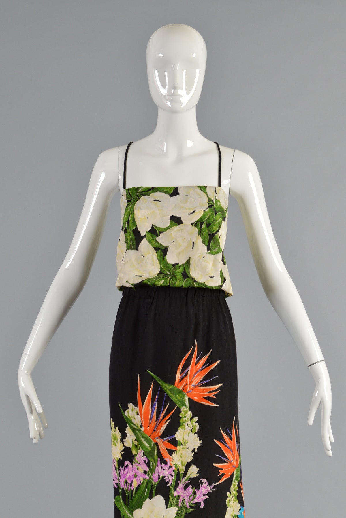 1970s Silk Maxi Dress with Birds of Paradise In Excellent Condition In Yucca Valley, CA