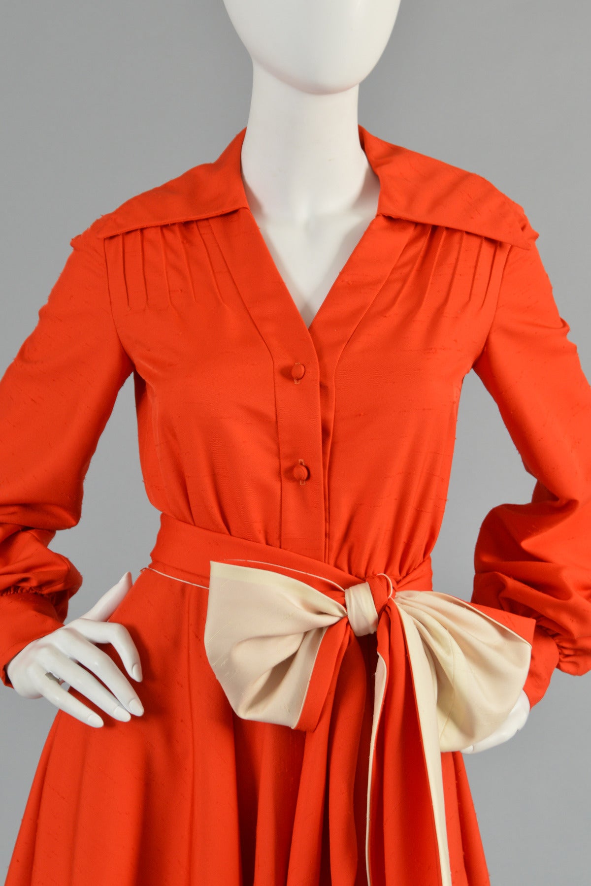 1970's Geoffrey Beene Silk Dress with Contrasting Sash In Excellent Condition For Sale In Yucca Valley, CA